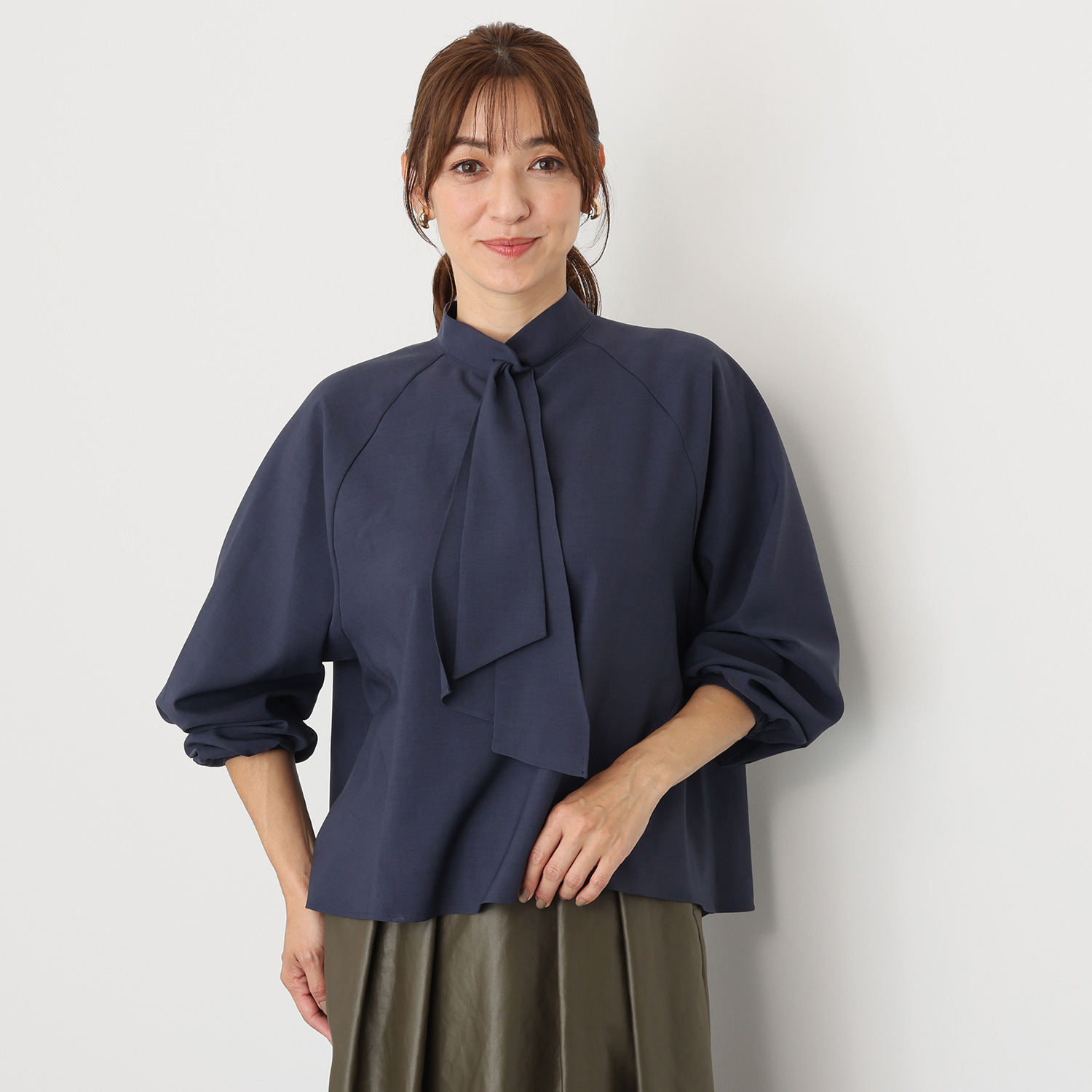 イフェメル／ ダブルフェーストーキョー 日本製 ラグランスリーブ スカーフタイブラウス