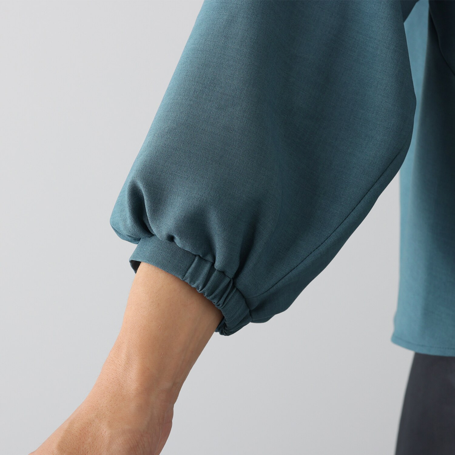 イフェメル／ ダブルフェーストーキョー 日本製 ラグランスリーブ スカーフタイブラウス