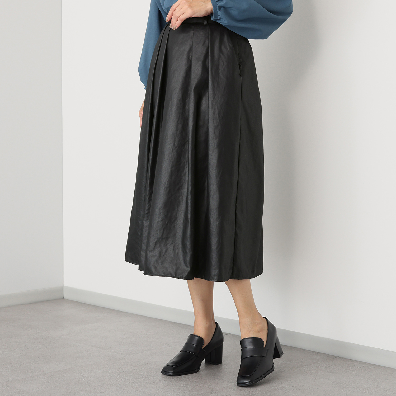 イフェメル／ ダブルフェーストーキョー 日本製 タックフレアー グロッシースカート