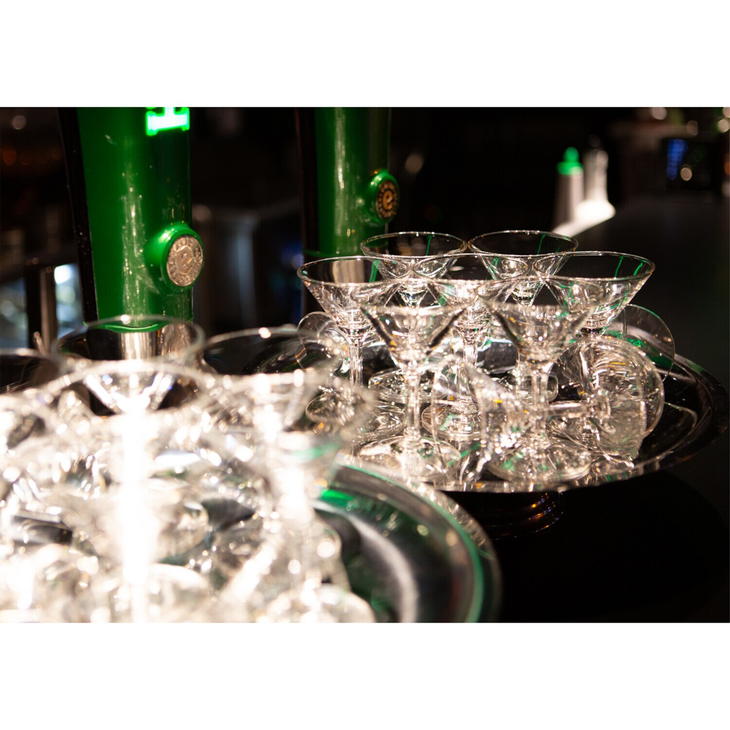 ディスコで一緒に踊ろう 懐かしの曲でフィーバー！ マハラジャ六本木 ショップチャンネル 貸切りチケット ＜４月２５日開催＞ 