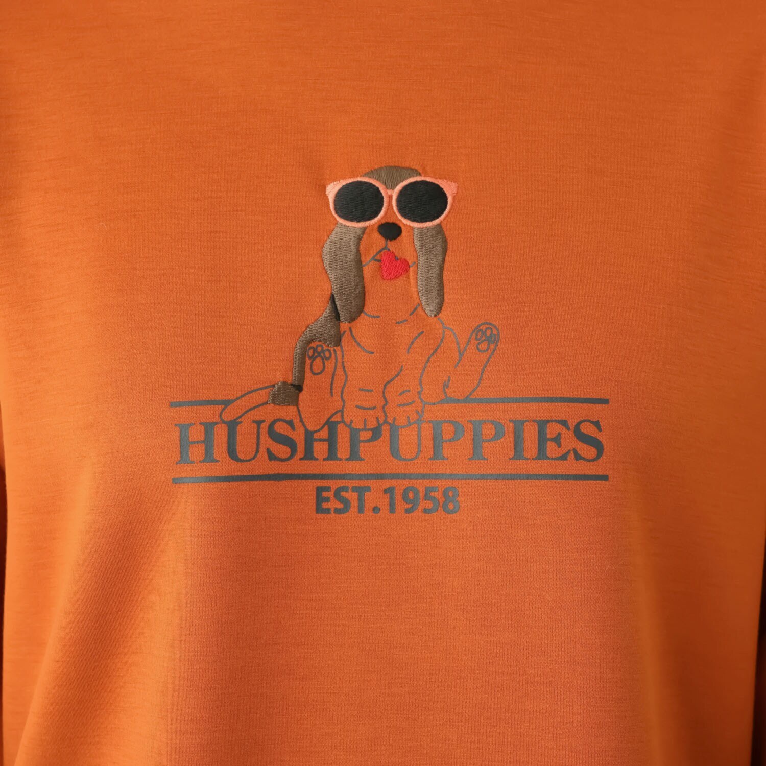 ハッシュパピー ドッグアイコン 刺しゅう＆プリント ロングＴシャツ