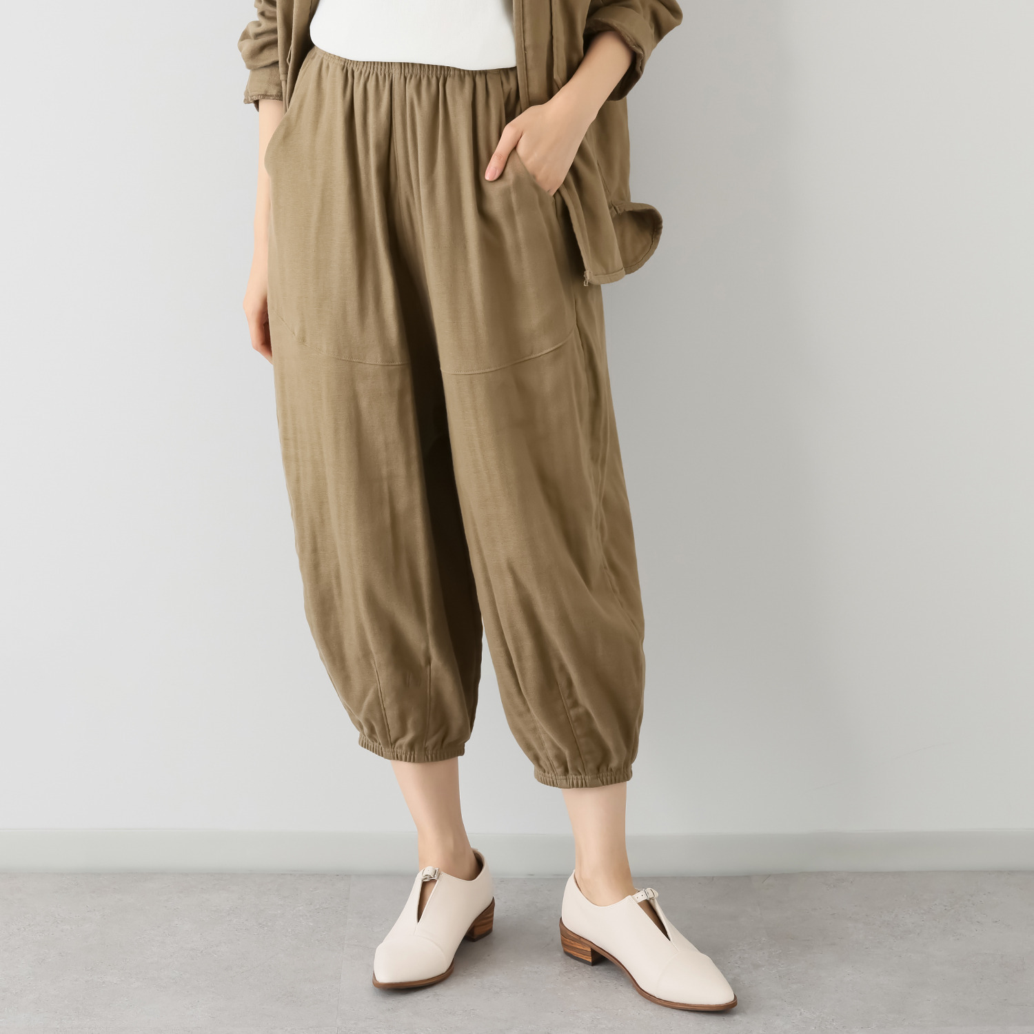 イージーライフ ＵＶカット トリプルガーゼ サルエル風パンツ