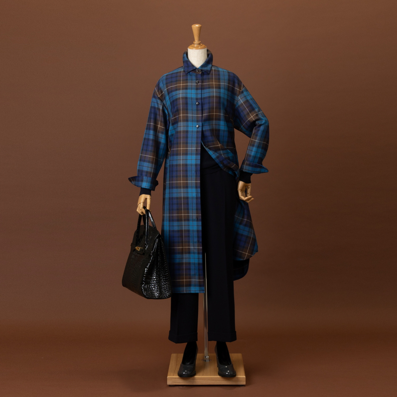 アズイズ　ビーマイセルフ バイ　ネイチャーズ ロキャロン タータンチェック シャツドレス