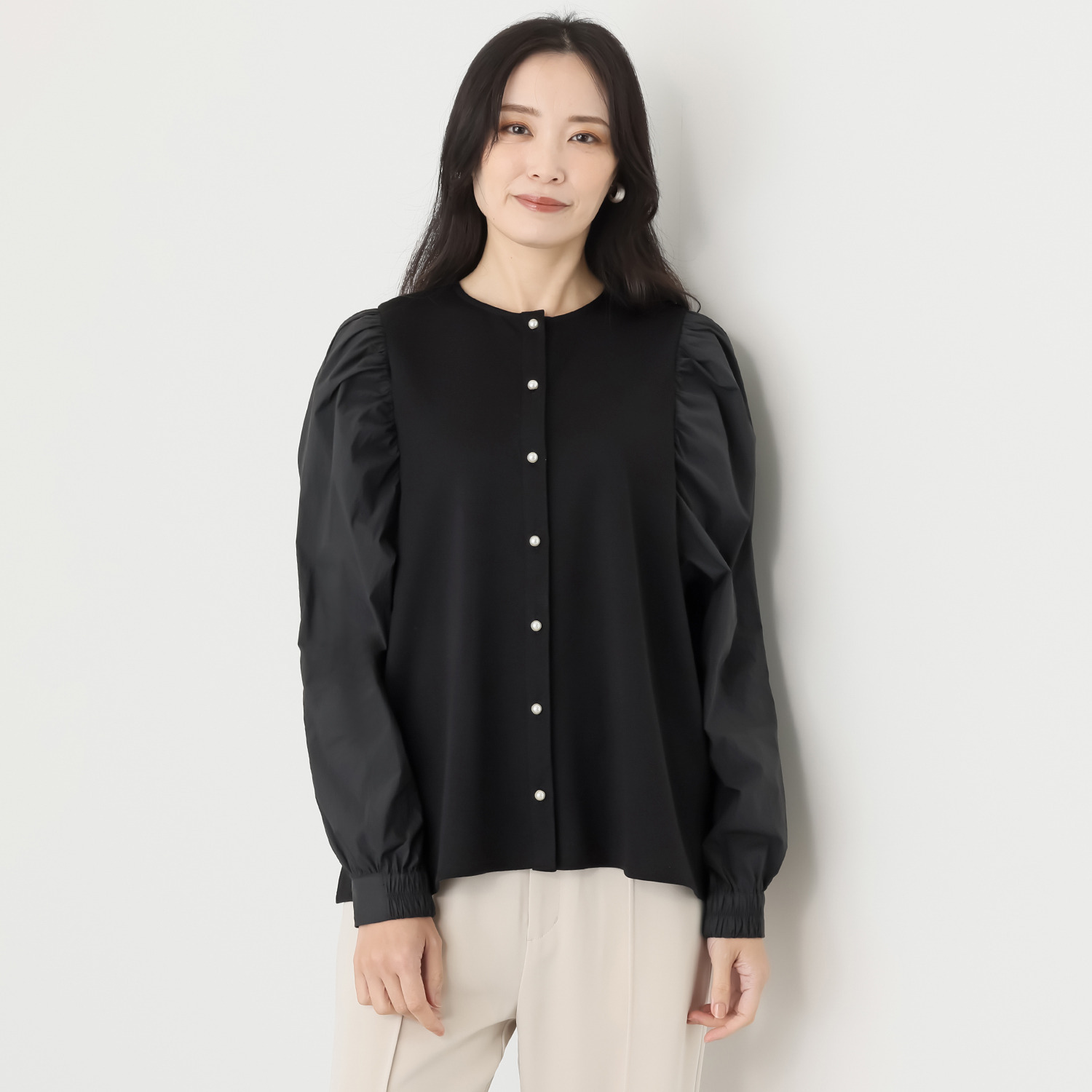 アキ　オザワ おうち時間もお出かけも 気分高める ２ウェイプルオーバー “ＫＩＨＯ”