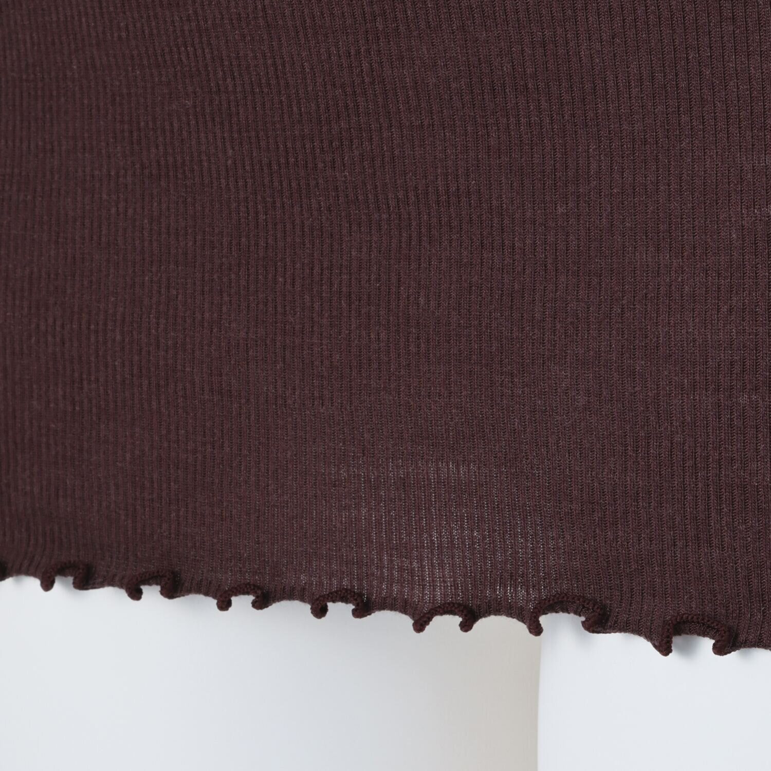 ヘ・エラ 日本製 抗菌防臭・消臭・吸湿発熱 極上メリノウール１００％ タンクトップ