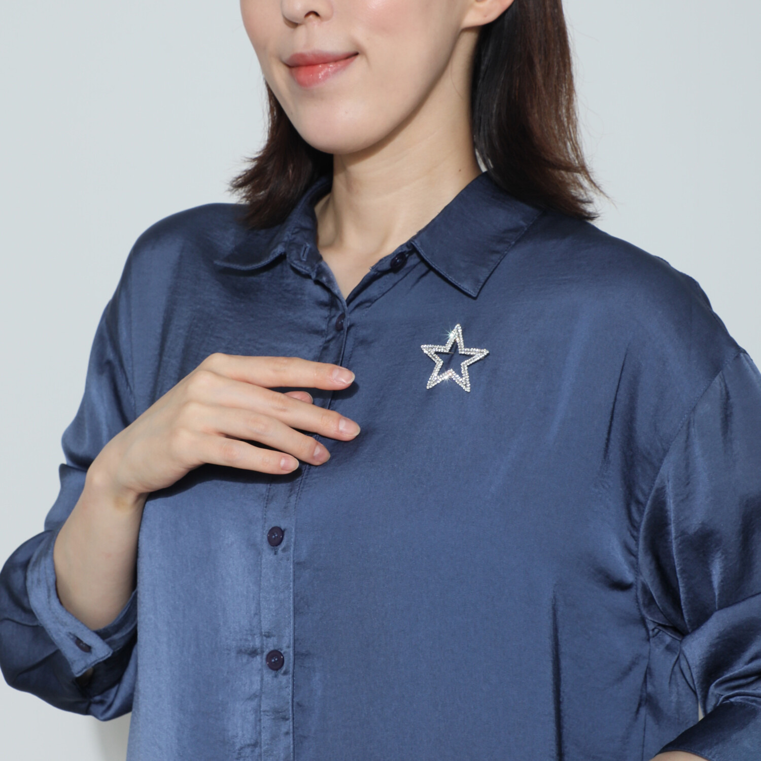 韓国トレンド 雑貨コレクション キラキラブローチ ＜スター＞