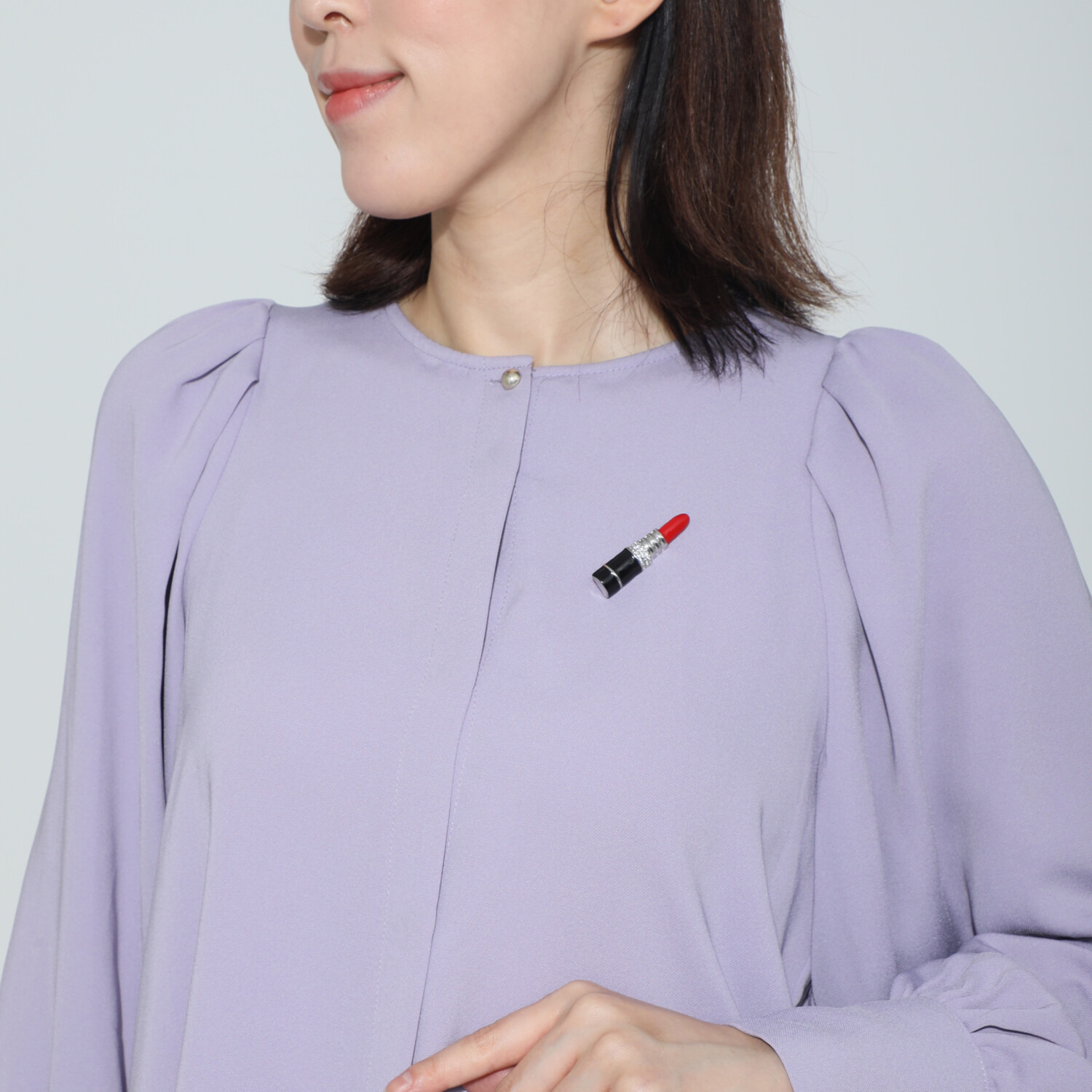 韓国トレンド 雑貨コレクション キラキラブローチ ＜リップ　Ｍ＞