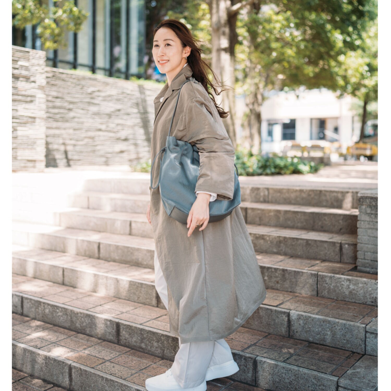 ヘ・エラ はっ水 大人美人 ワンハンドルトートバッグ