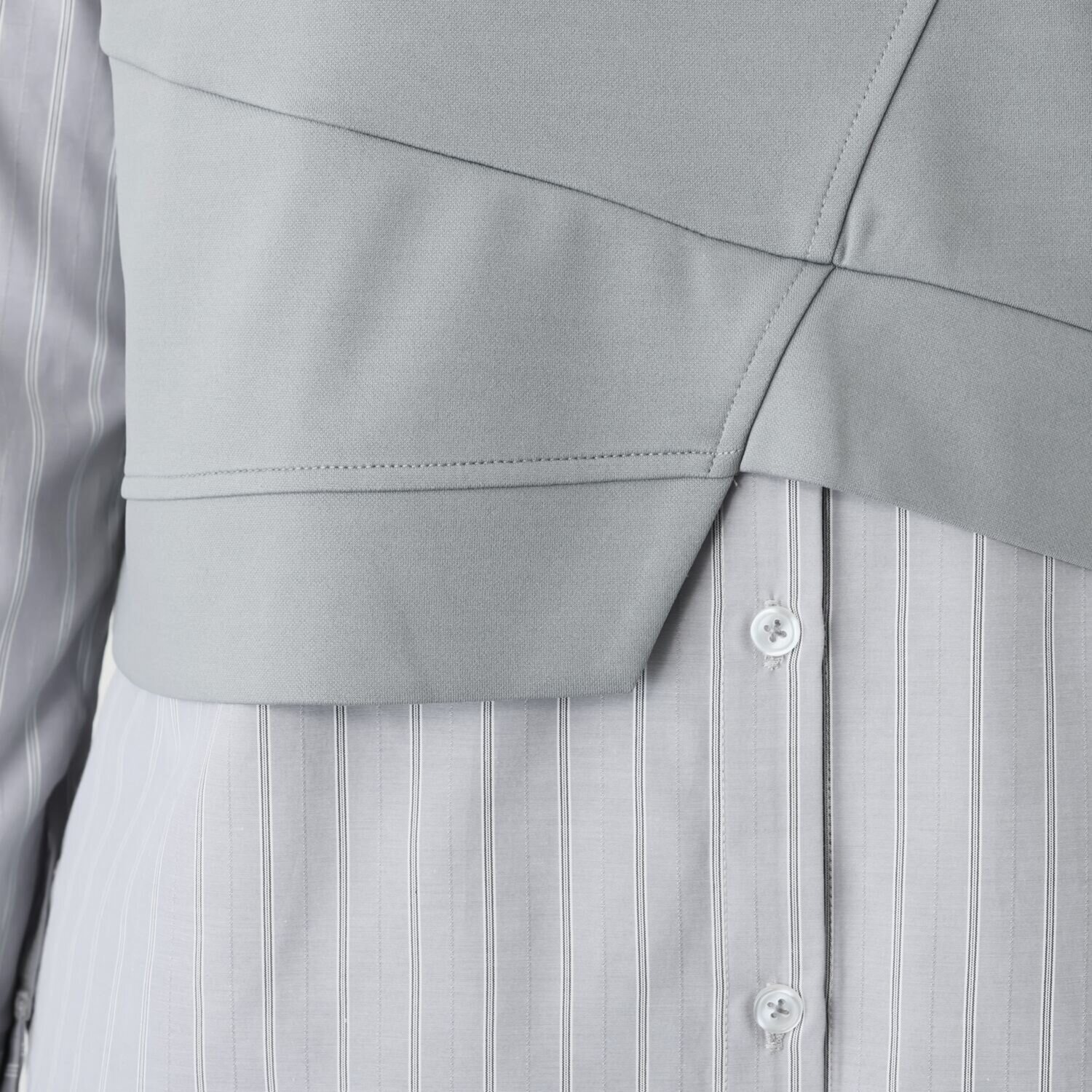 マチュート 重ねずに叶う今っぽさ レイヤード風トップス