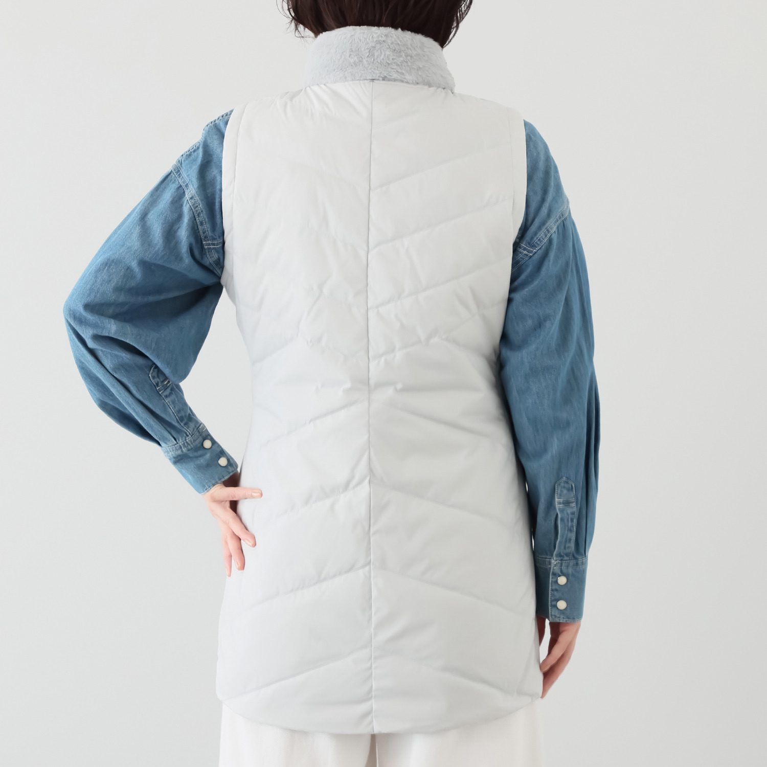 フィラ はっ水・防風 キルトステッチ スペシャルダウンベスト