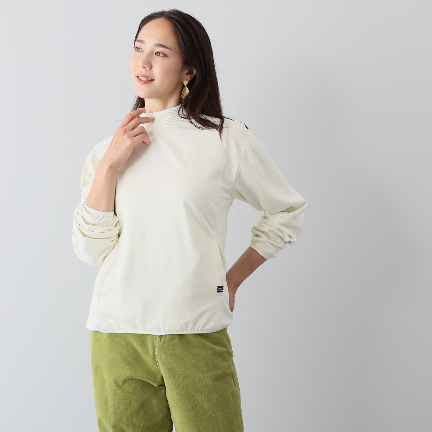 フィラ 吸光発熱 モックネックシャツ