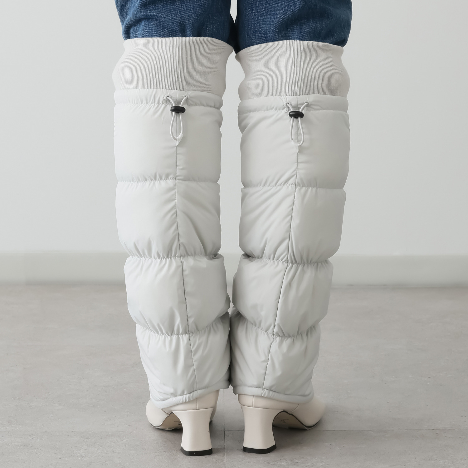 フィラ はっ水・防風 キルトステッチ ダウンレッグウォーマー