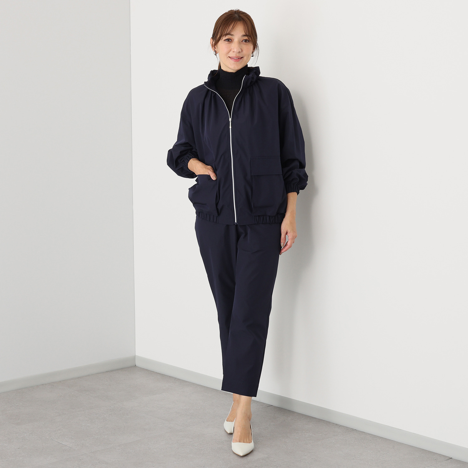 フェアリア　ビス はっ水 ギャザーデザイン ブルゾン