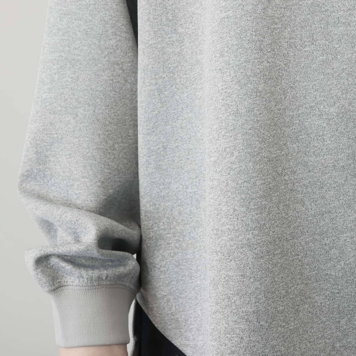 ラ　ヴァーグ　デトワール 微光沢感がエレガント 肌触りなめらか デイリーに コーディネイトしやすい 大人プルオーバー