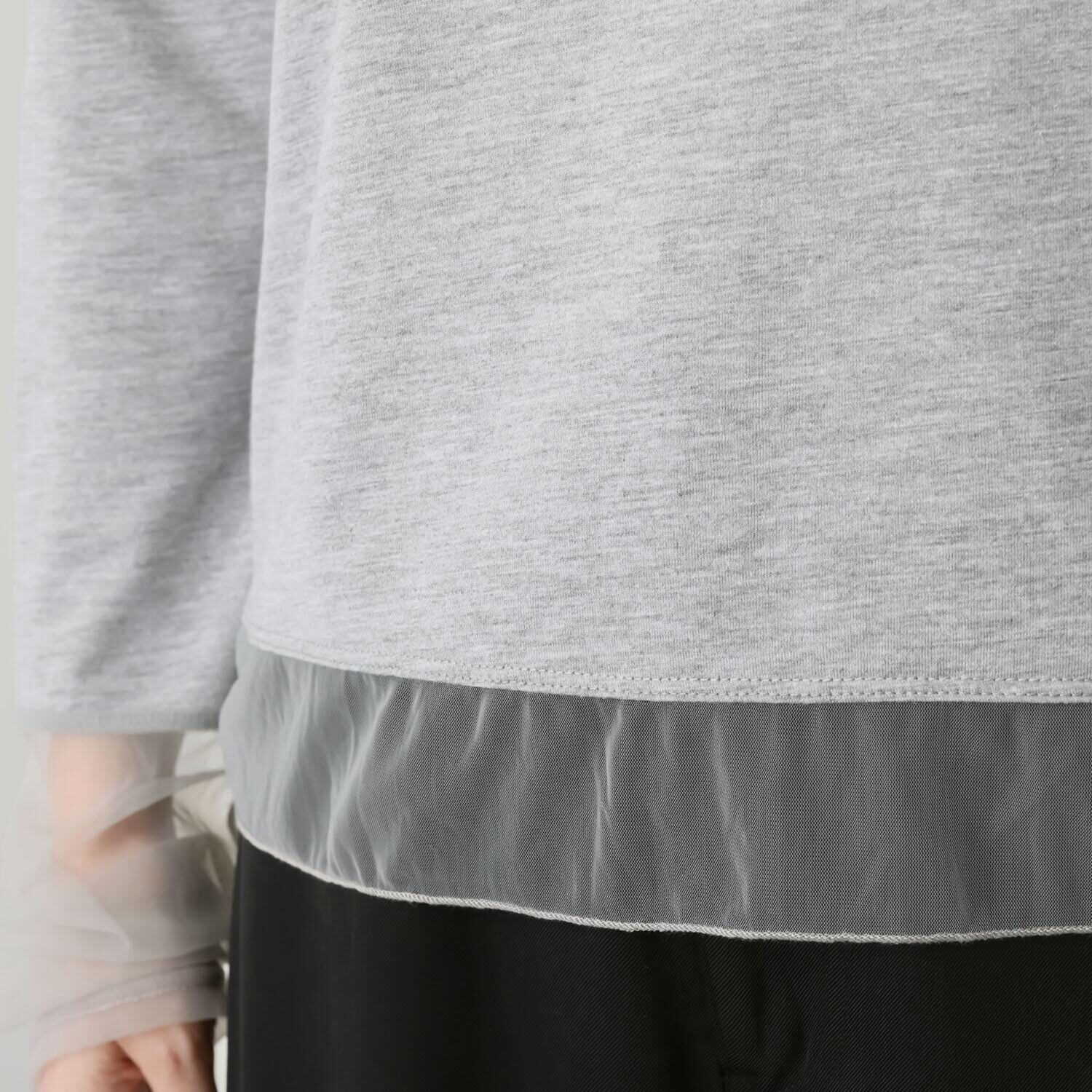 ラ　ヴァーグ　デトワール すっきりさらっと 天竺素材 チュールアクセントの デイリープルオーバー