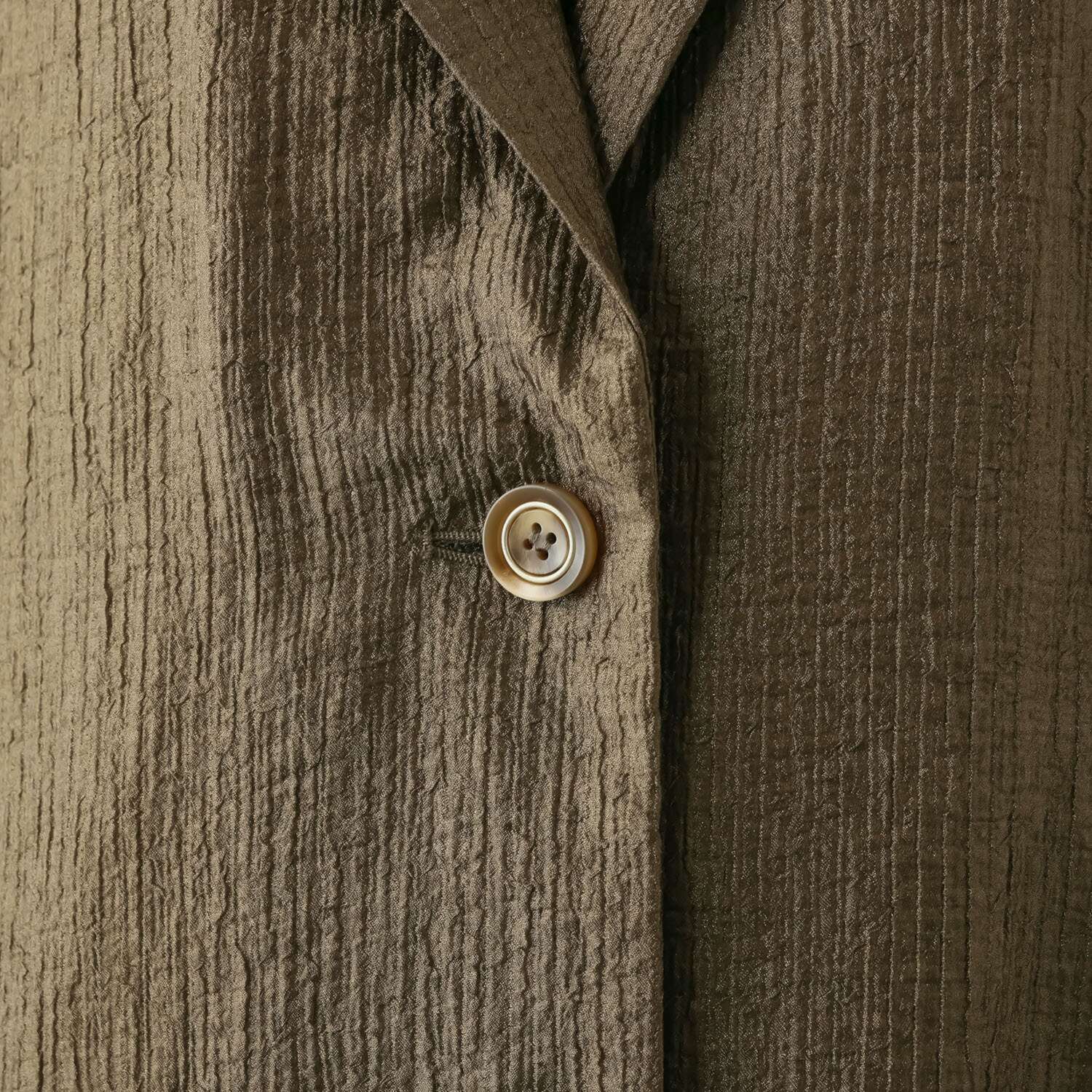 ラ　ヴァーグ　デトワール パサッと羽織る 軽量で上品な一枚仕立て キラキラコート