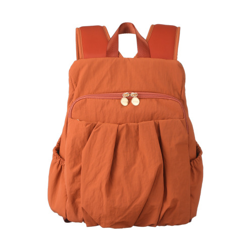 ウニカ　人間工学に基づいた　ふんわりギャザー　軽量リュック