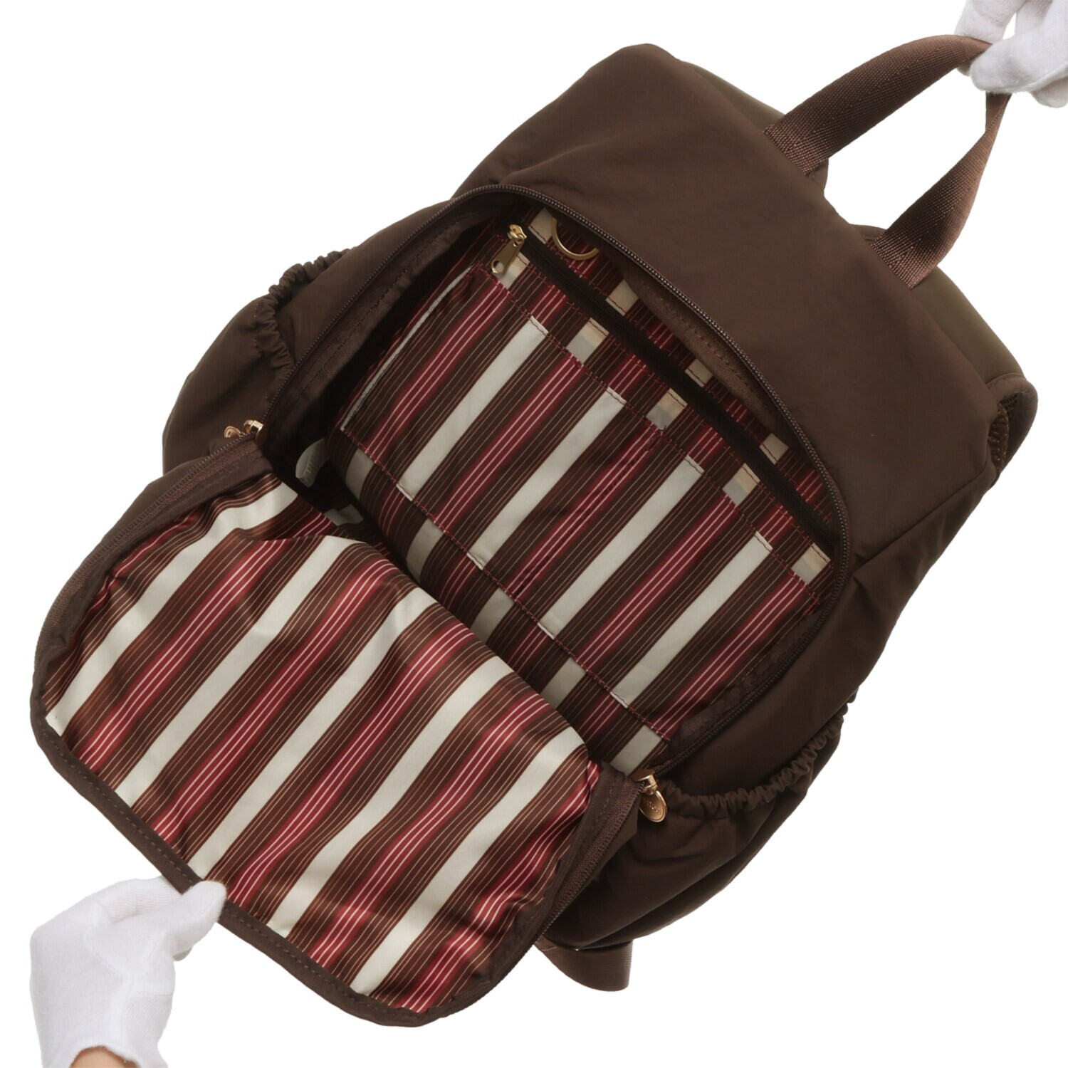 ウニカ 人間工学に基づいた ふんわりギャザー 軽量リュック