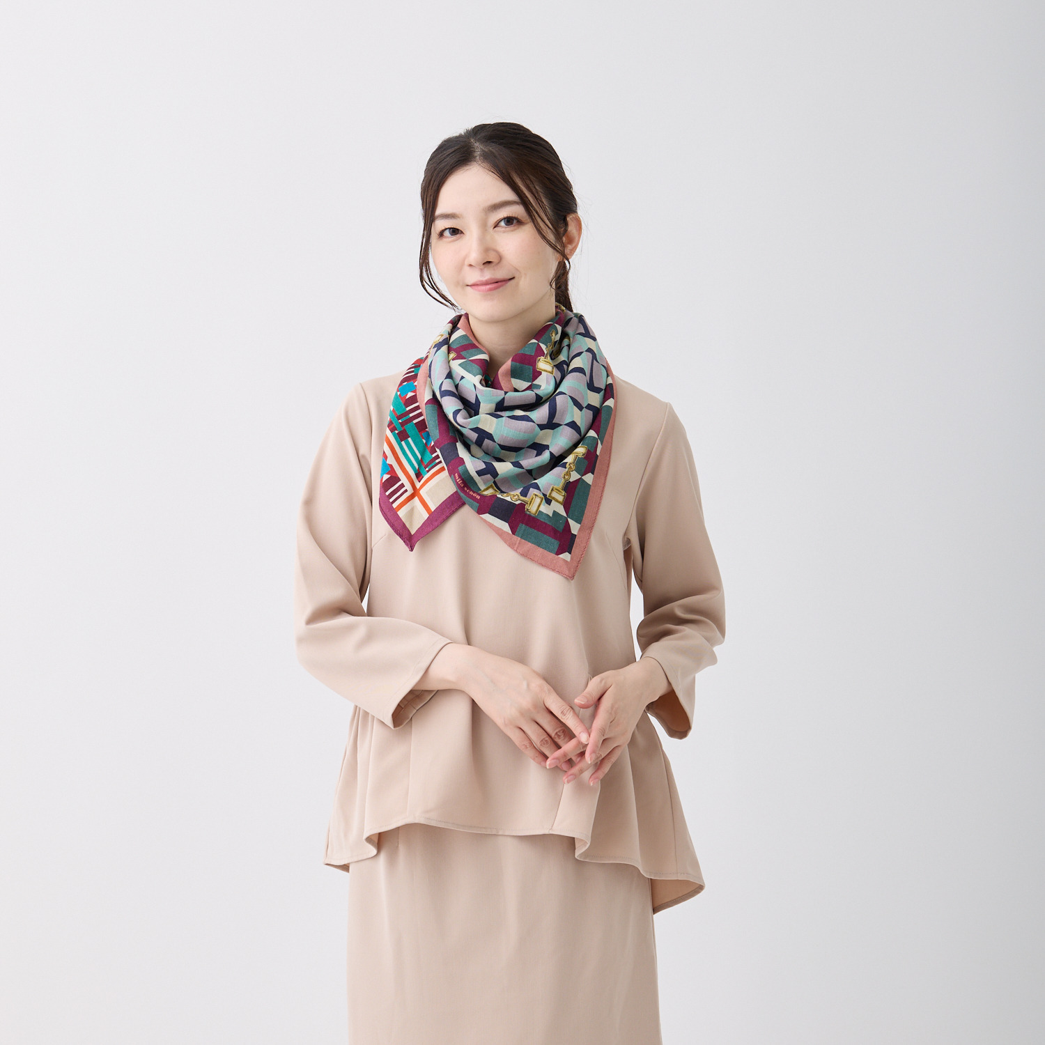 ミラ・ショーン ウールシルク スヌードスカーフ