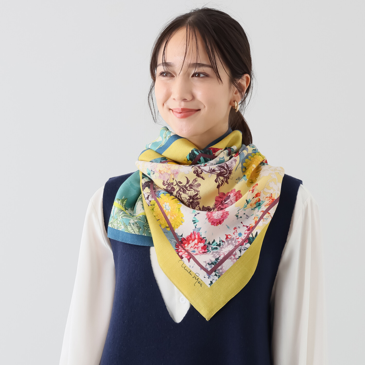 ミラ・ショーン ウールシルク スヌードスカーフ