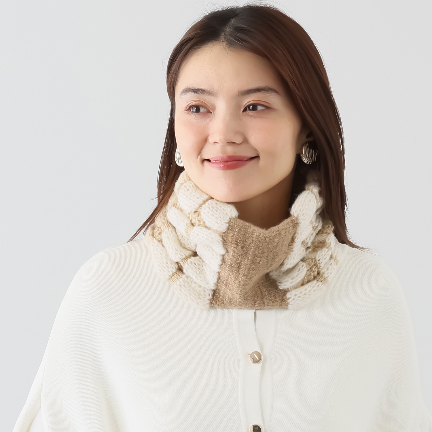 ルナルーチェ 日本製 ニットプチスヌード