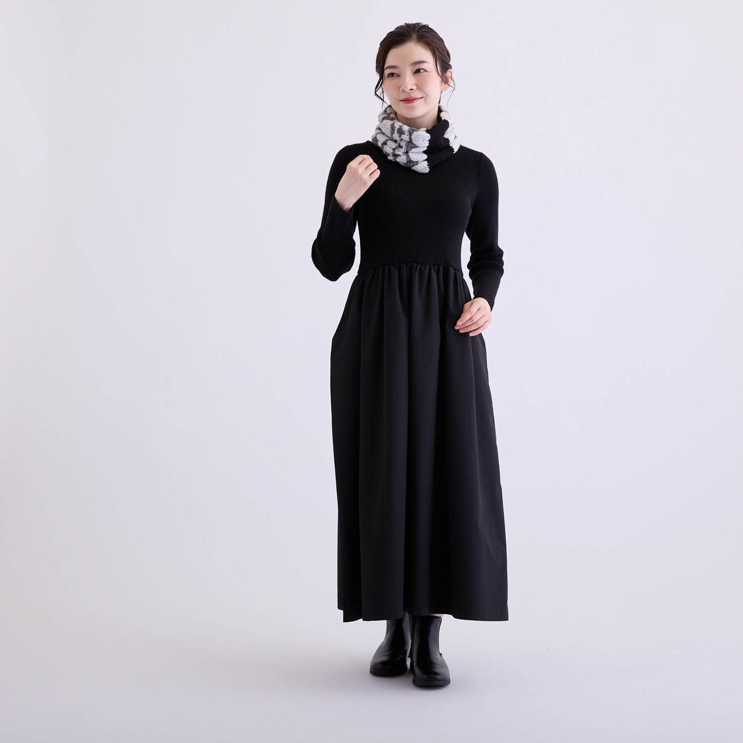 ルナルーチェ 日本製 ニットプチスヌード