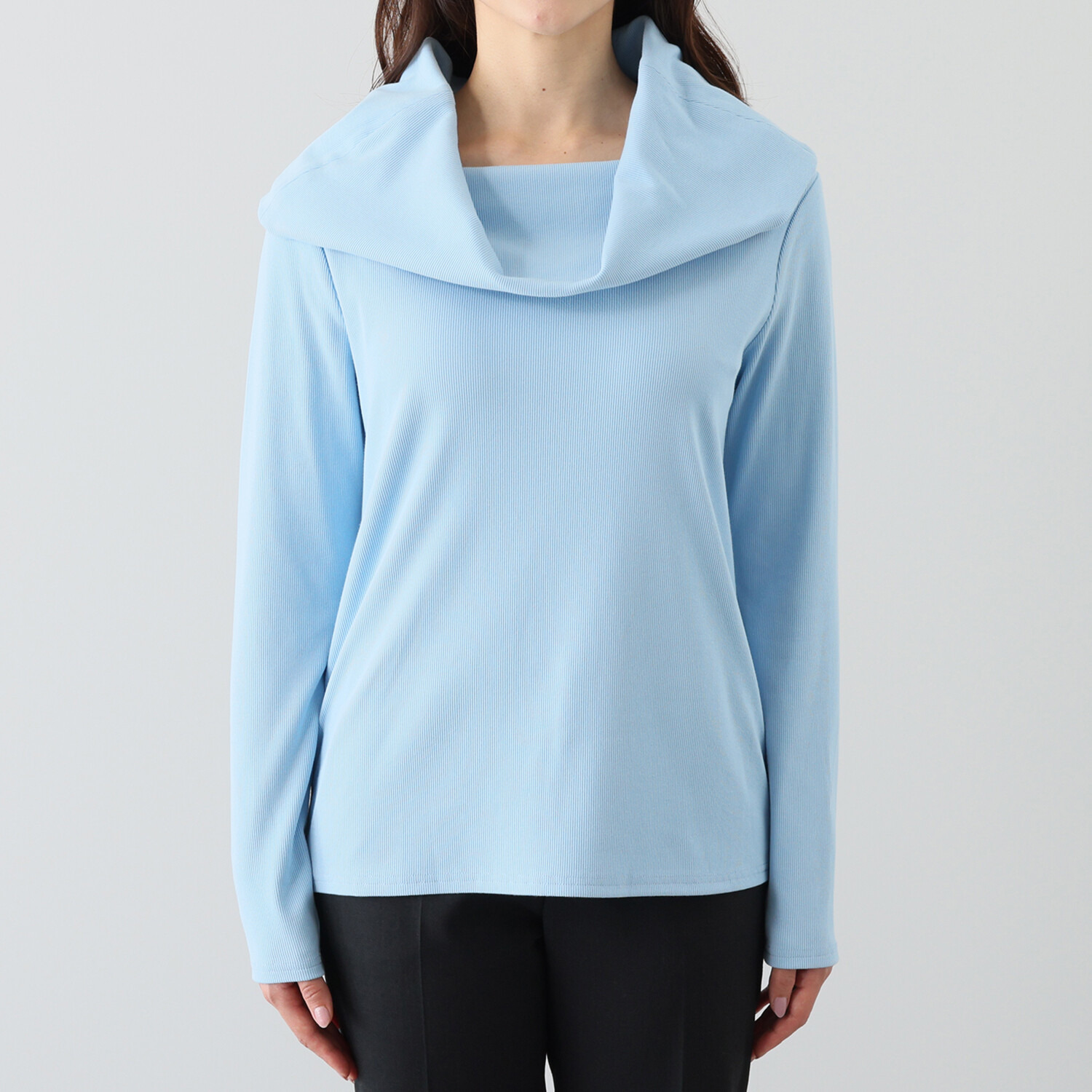 プリモヴァローレ 大人のオフショルダー プルオーバー