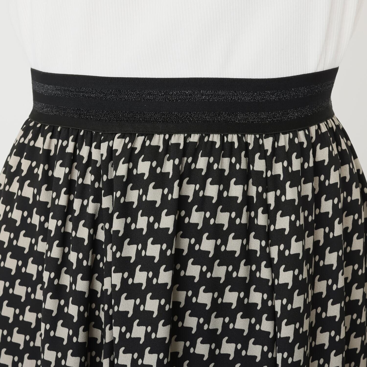 スタイル・ラヴィー ジオメトリックプリント フレアースカート