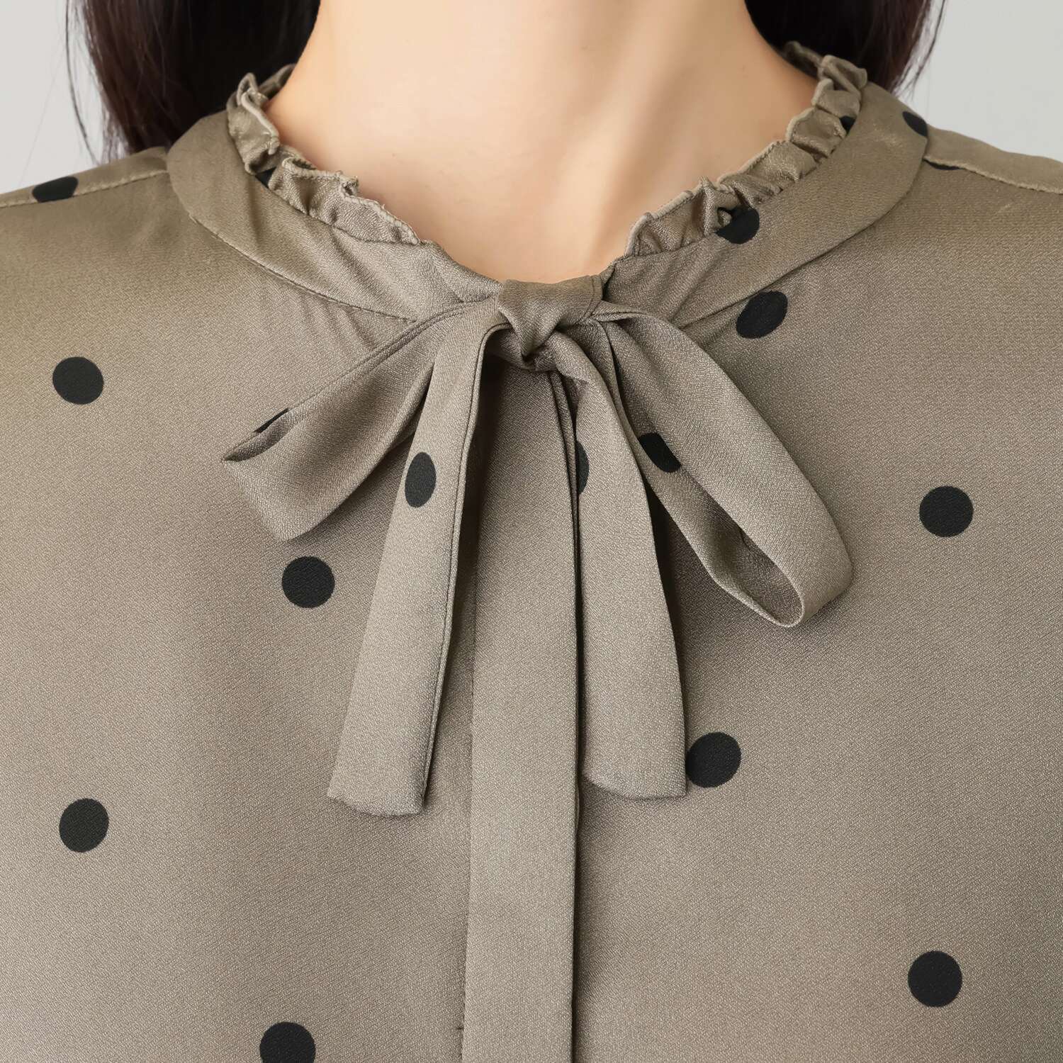 スタイル・ラヴィー ドットプリント ギャザーアクセント ブラウス