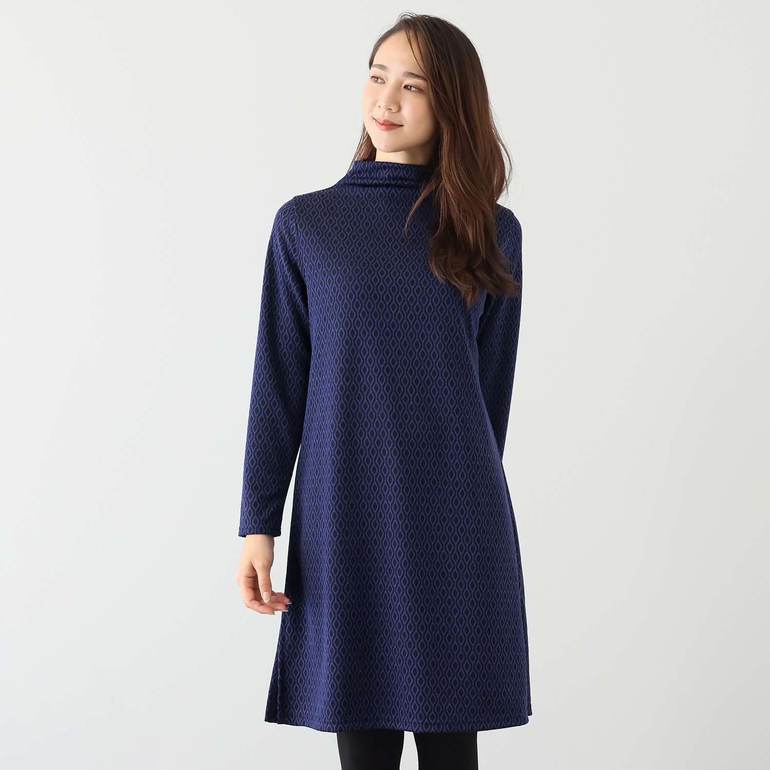 ココンライフ　ドゥ 吸湿発熱＆吸放湿 サーモギア（Ｒ） ジャガード ダイヤ柄ロングチュニック
