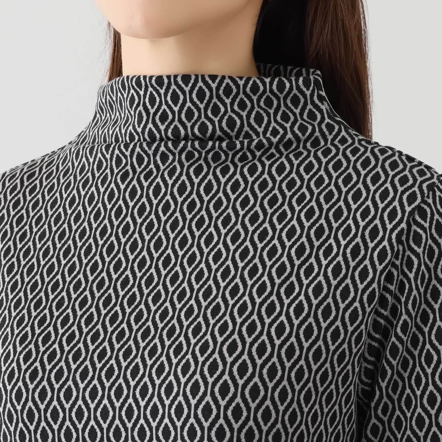 ココンライフ　ドゥ 吸湿発熱＆吸放湿 サーモギア（Ｒ） ジャガード ダイヤ柄ロングチュニック