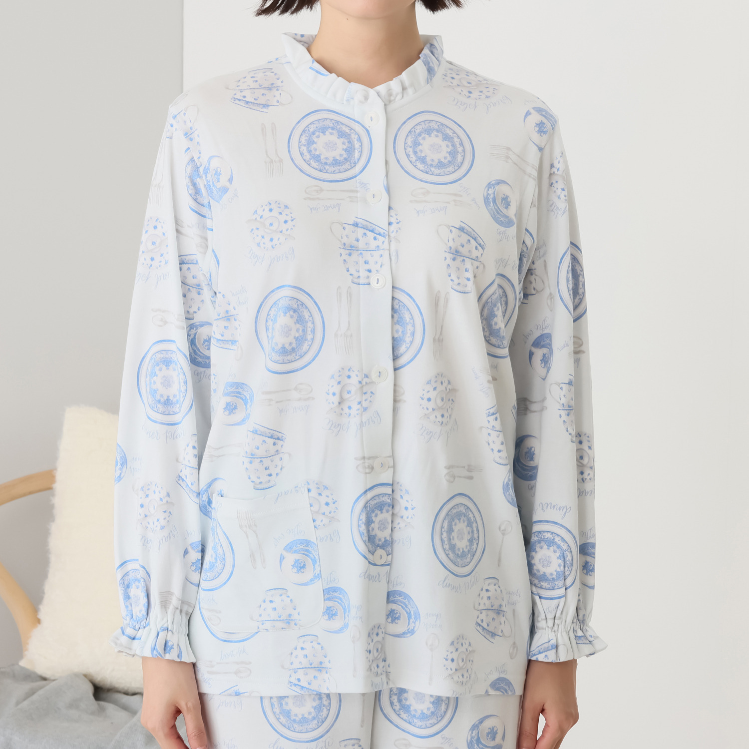 ナルエー 綿１００％スムース カトラリー柄 フリルナイトウェア 上下セット