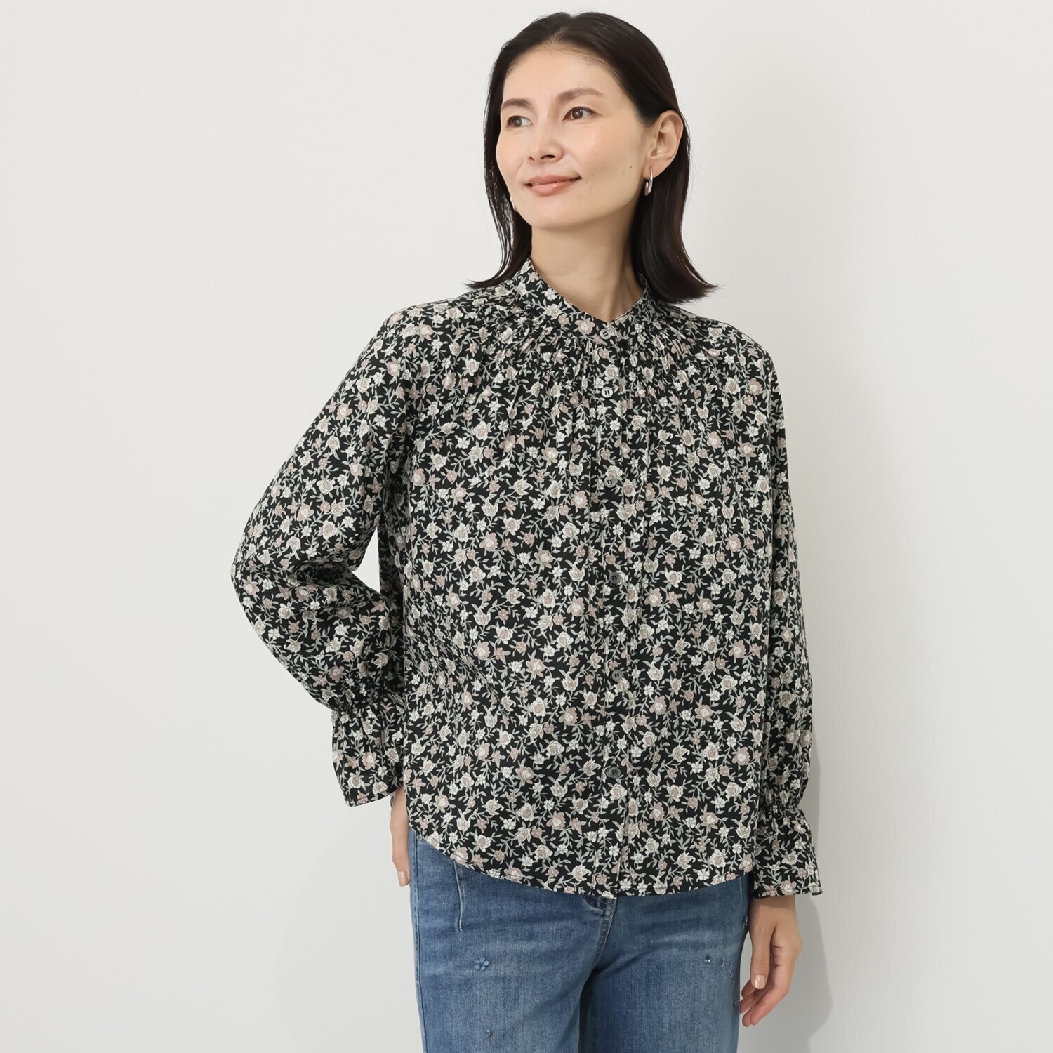 アリュメット 花柄 コットンシャーリング ブラウス