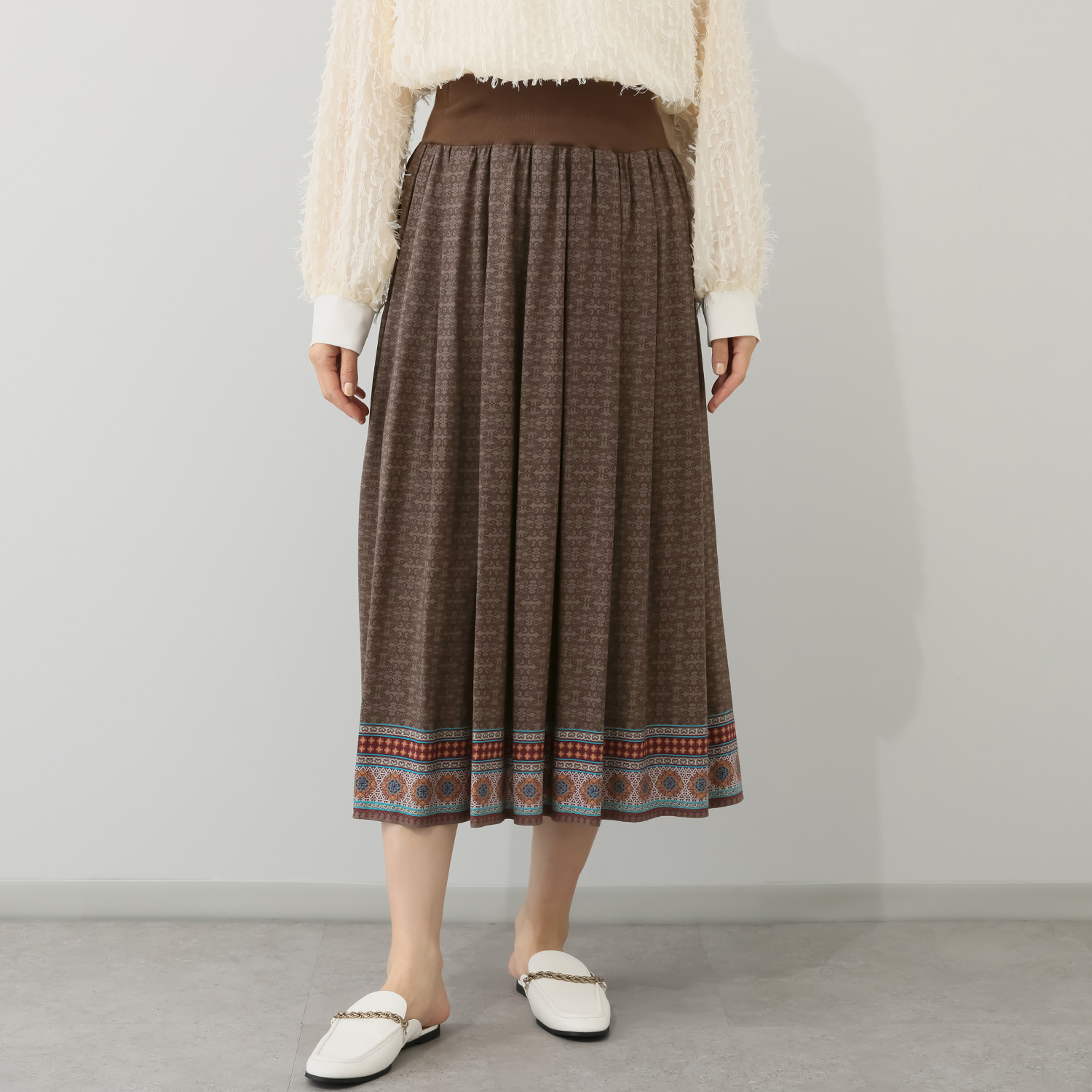 アリュメット パネルプリント フレアスカート