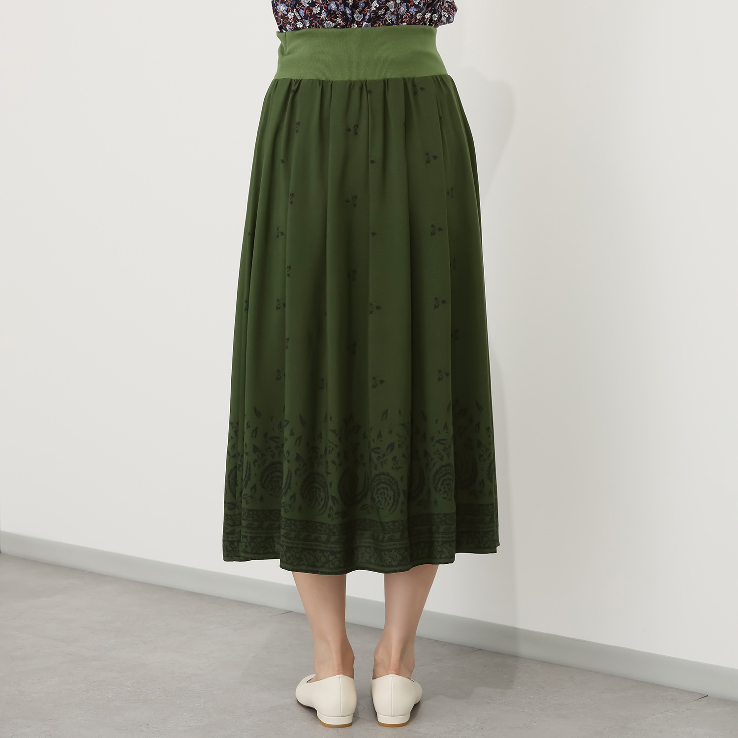 アリュメット パネルプリント フレアスカート