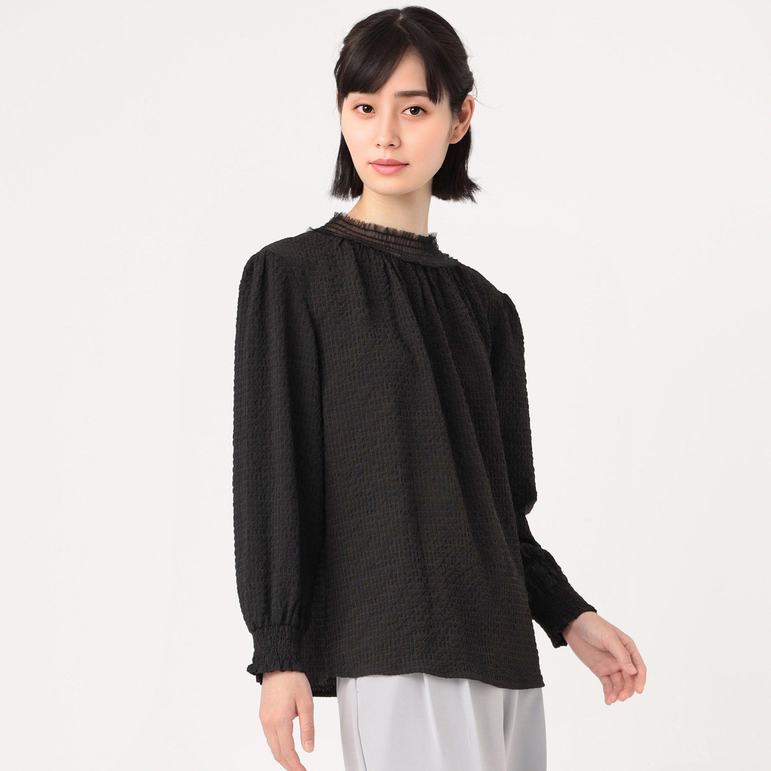 アリュメット チュール襟 シャーリングブラウス