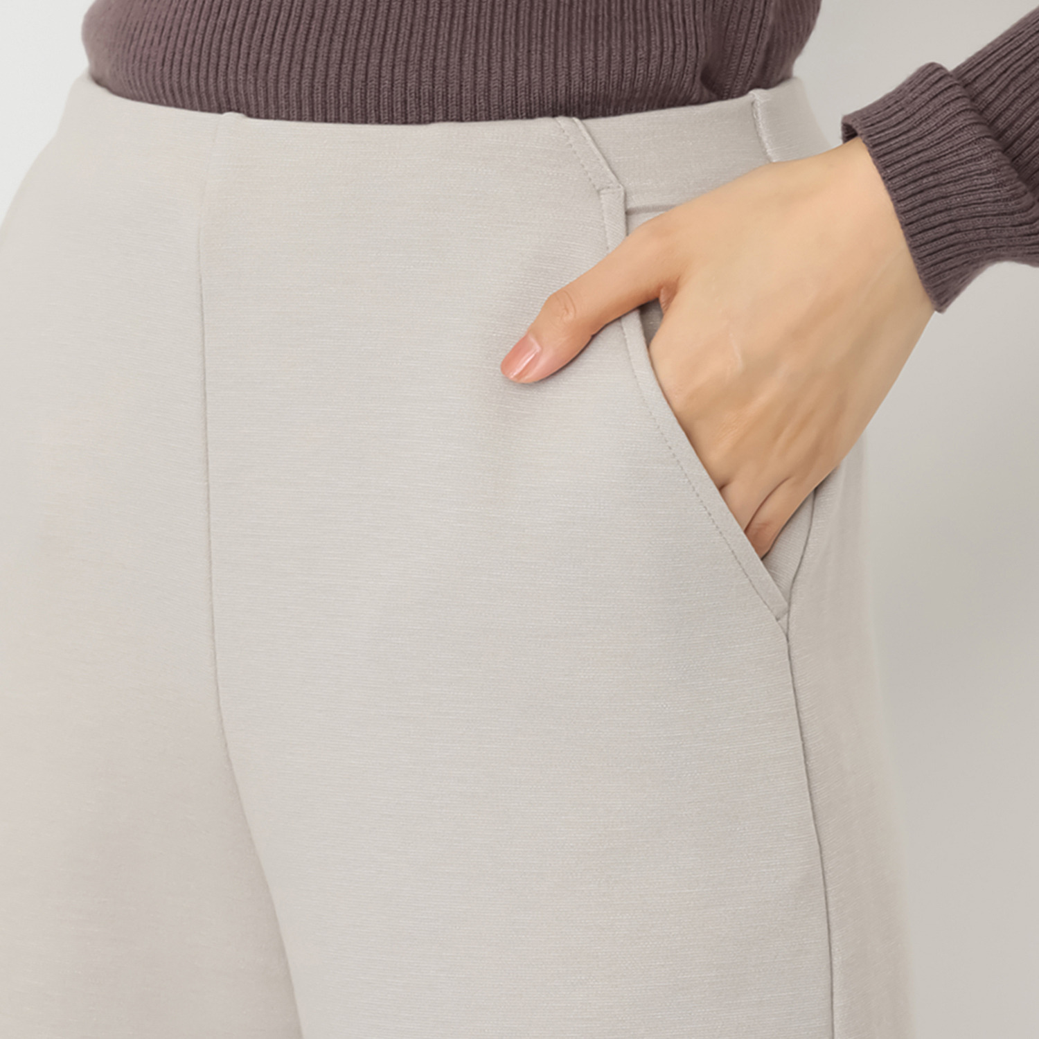 ＴＡＫＵＭＩＢＡ 吸湿発熱 クロスウォーム きれいめバレルパンツ