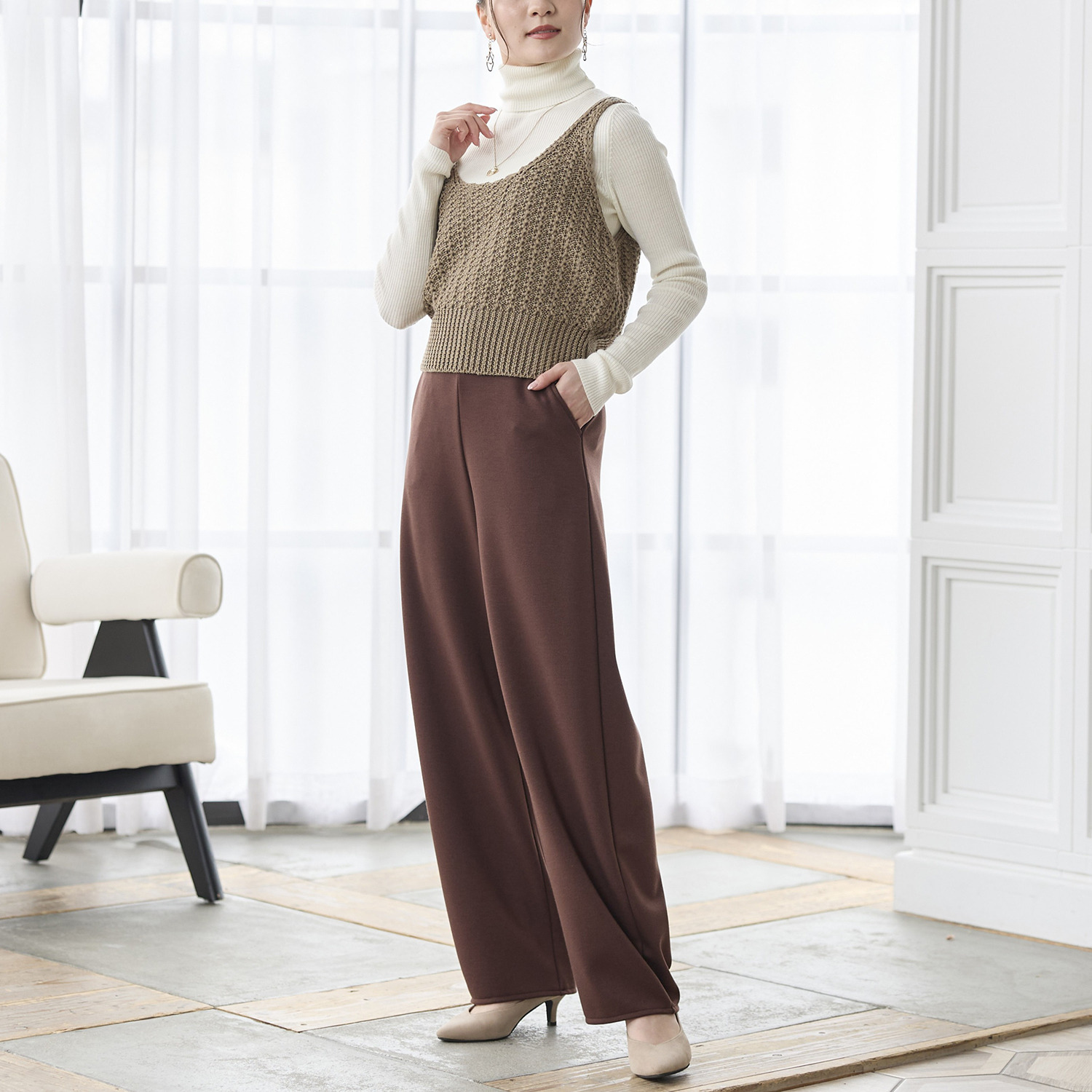 ＴＡＫＵＭＩＢＡ 吸湿発熱 クロスウォーム きれいめバレルパンツ