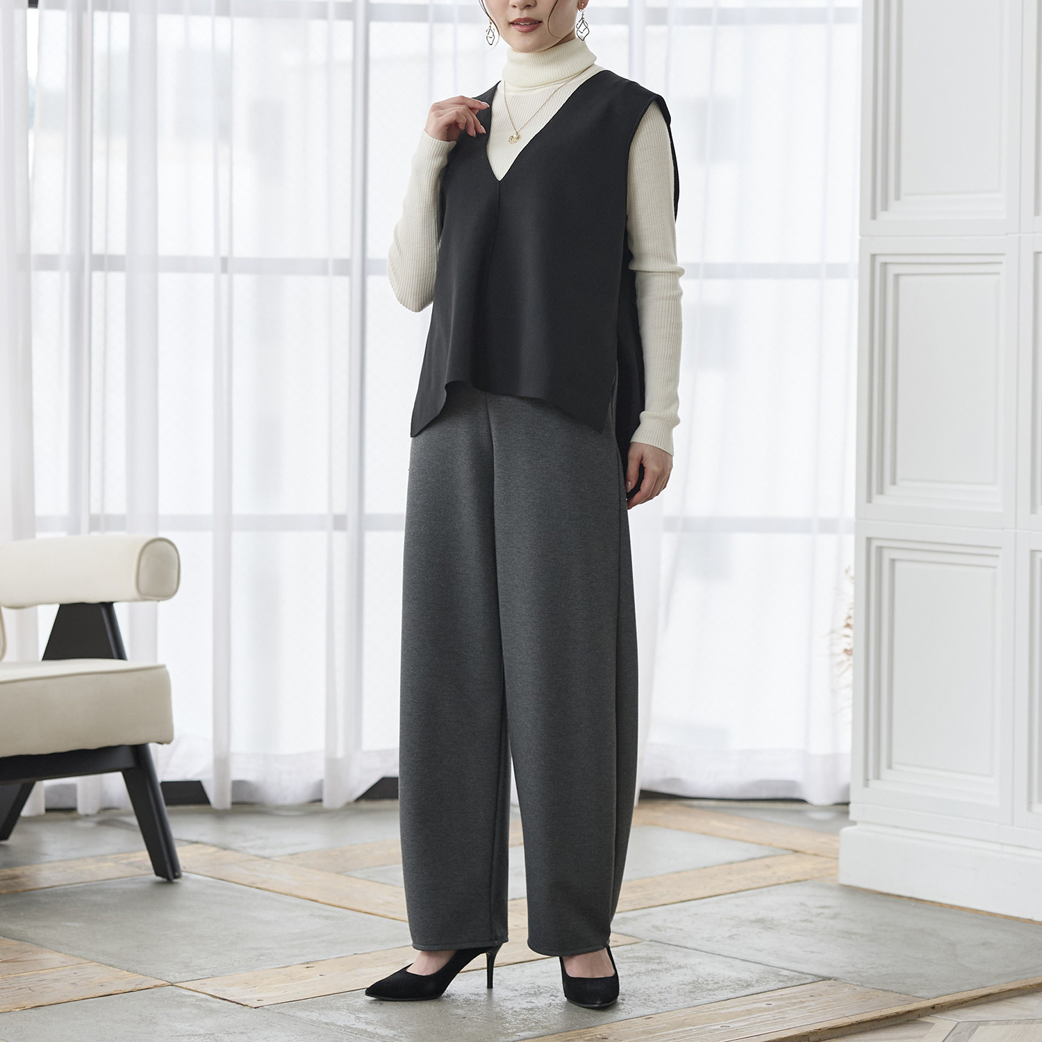 ＴＡＫＵＭＩＢＡ 吸湿発熱 クロスウォーム きれいめバレルパンツ