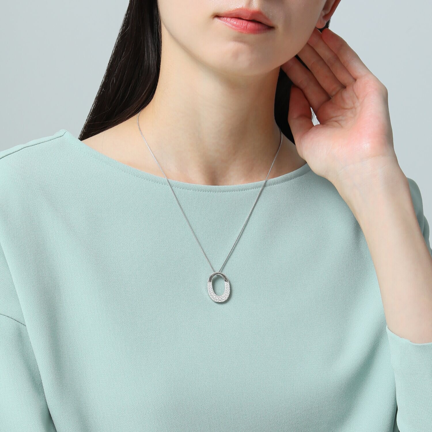 ブリランテステッラ シルバー ＣＺ グレイスフルデザイン ペンダント