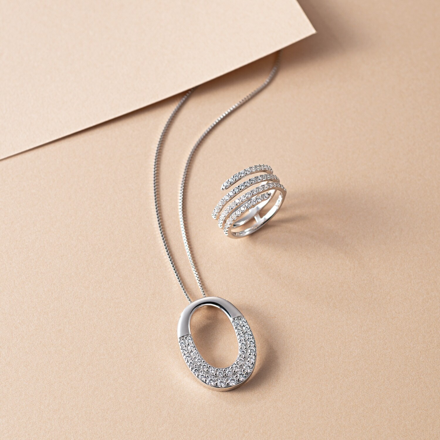 ブリランテステッラ シルバー ＣＺ グレイスフルデザイン ペンダント