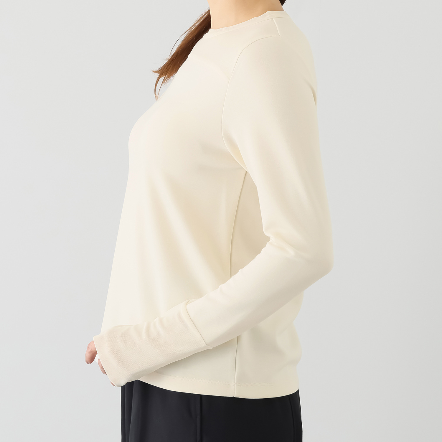 ゼラールスポーツ 襟あきがきれい！ もっちりのびのび素材 チュールコンビ ラウンドネック プルオーバー