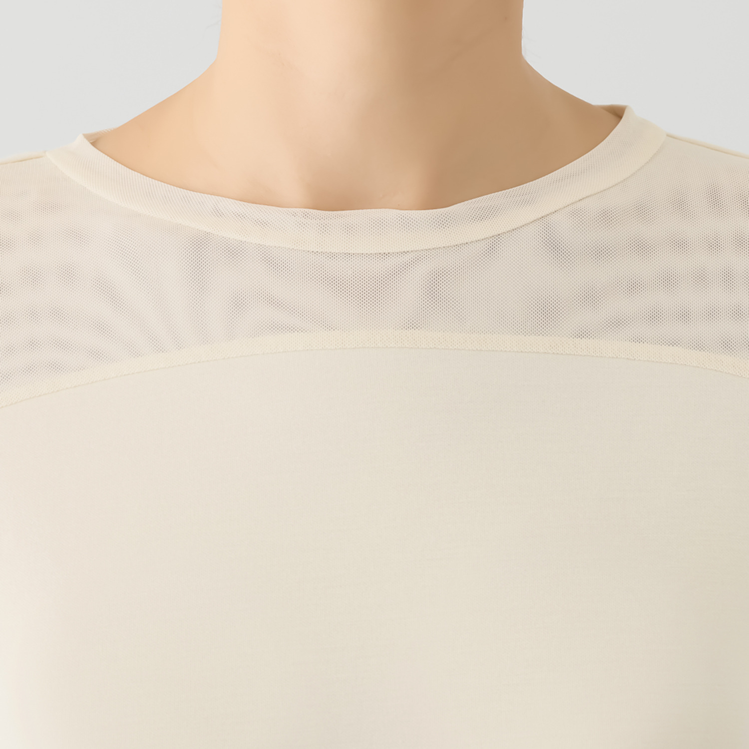 ゼラールスポーツ 襟あきがきれい！ もっちりのびのび素材 チュールコンビ ラウンドネック プルオーバー