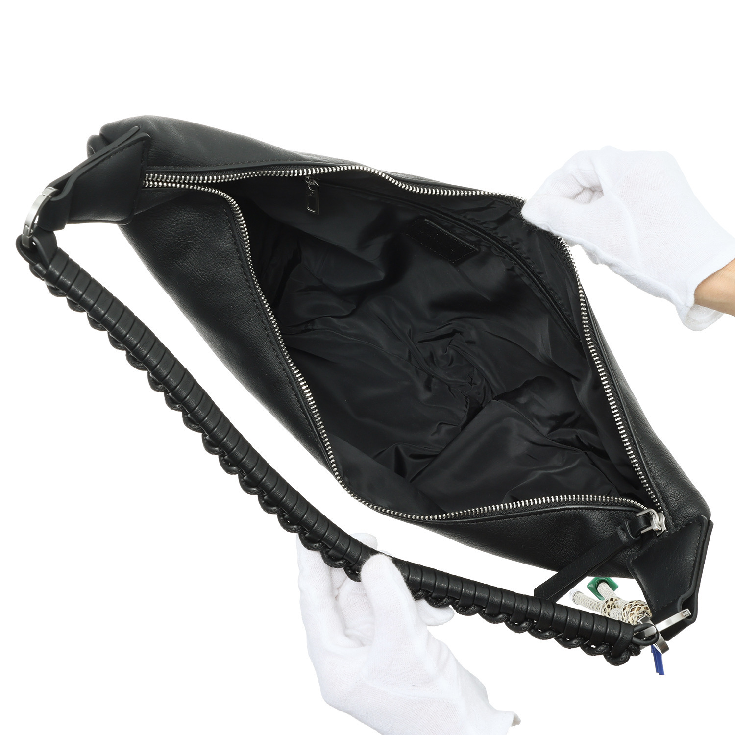 デシグアル 三日月型 ロゴ入りバッグ