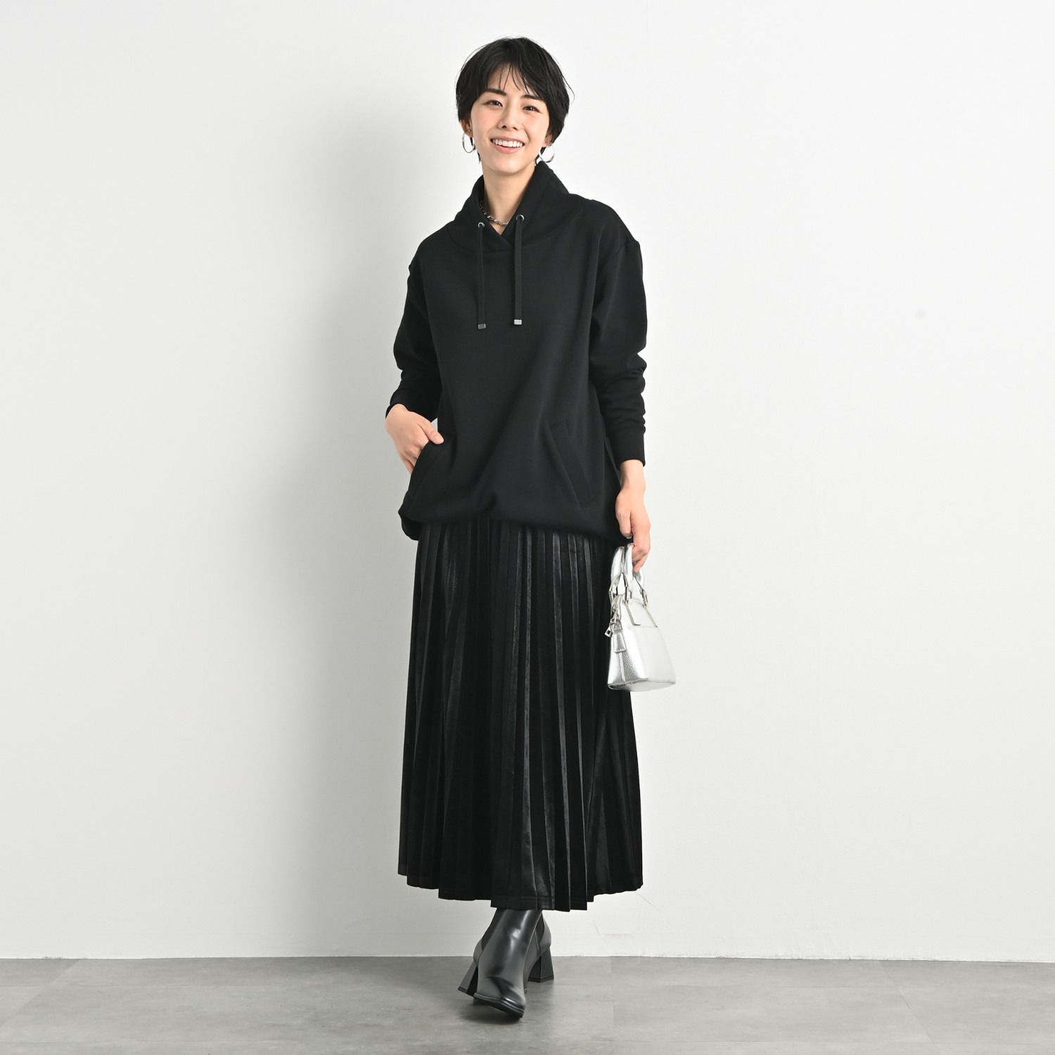 ゼラールスポーツ スーピマコットン混 ふんわり裏シャギー スタンドネック ラウンドフォルム チュニックプルオーバー