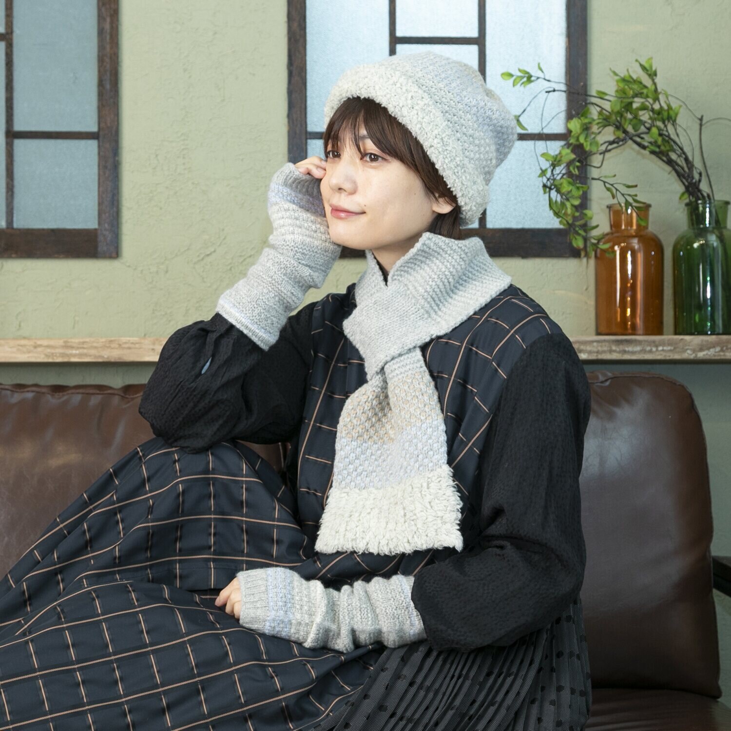 ベル・モード 日本製 タスマニア ラムウール１００％ ２ウェイアームウォーマー