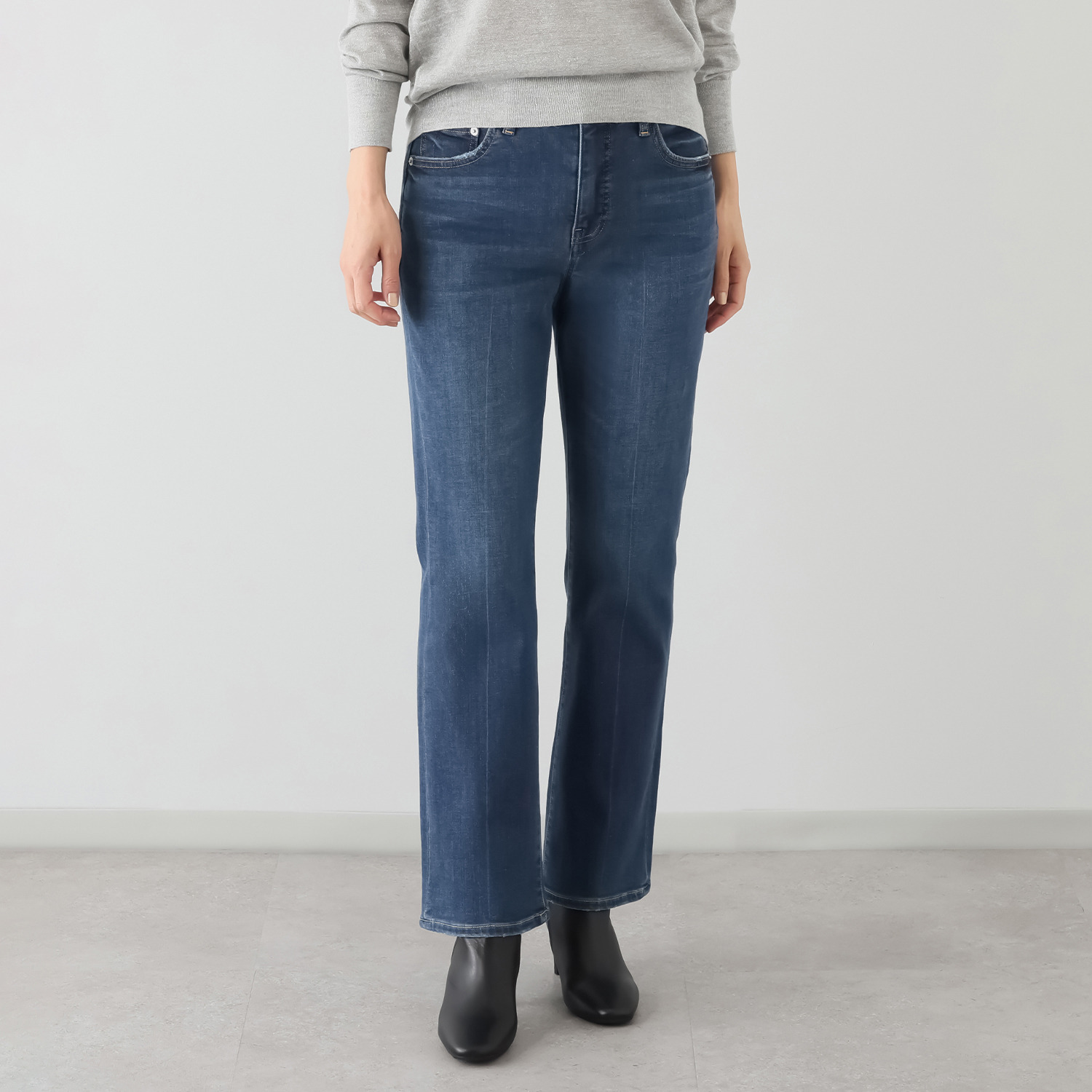 シュガーデプト ふんわり肌に気持ち良い ソフトタッチデニム 美脚ストレートジーンズ