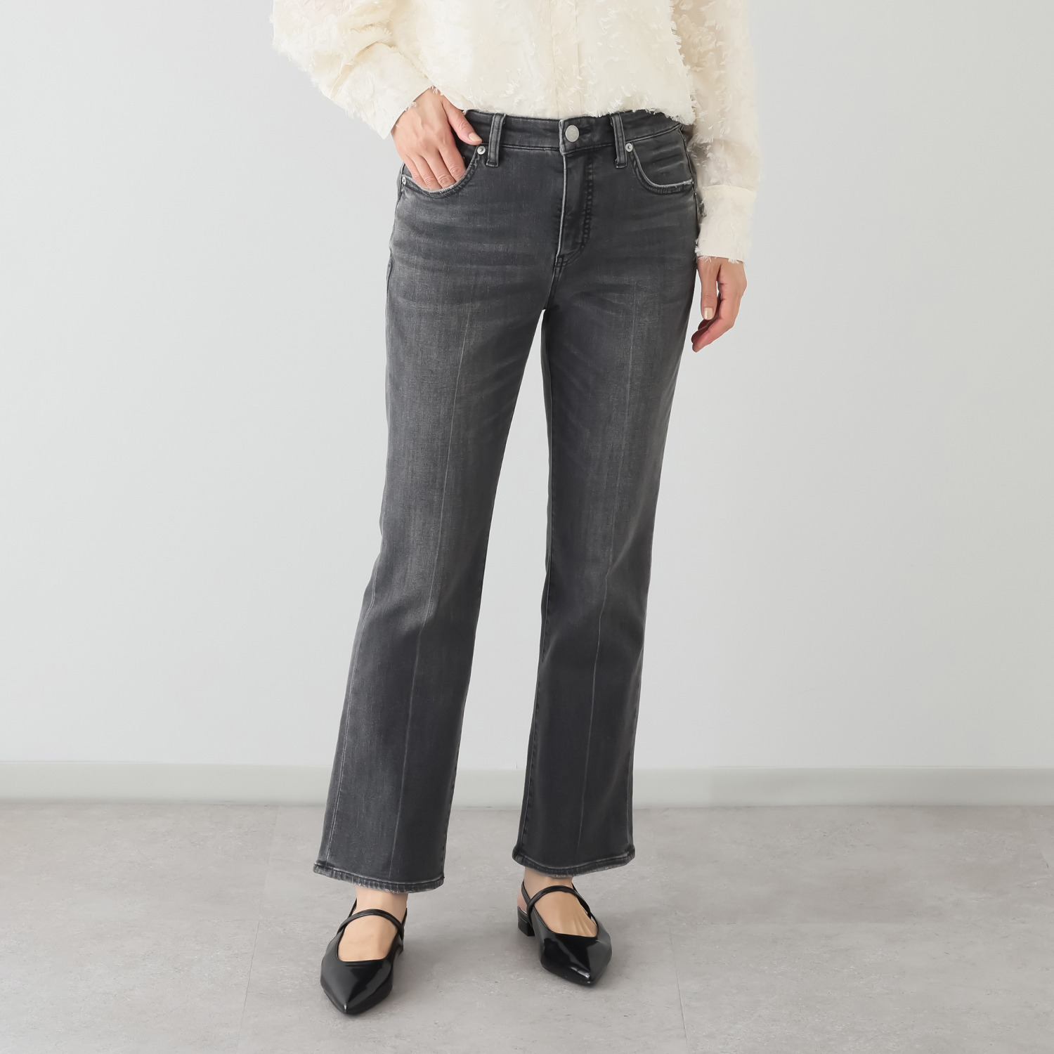 シュガーデプト ふんわり肌に気持ち良い ソフトタッチデニム 美脚ストレートジーンズ