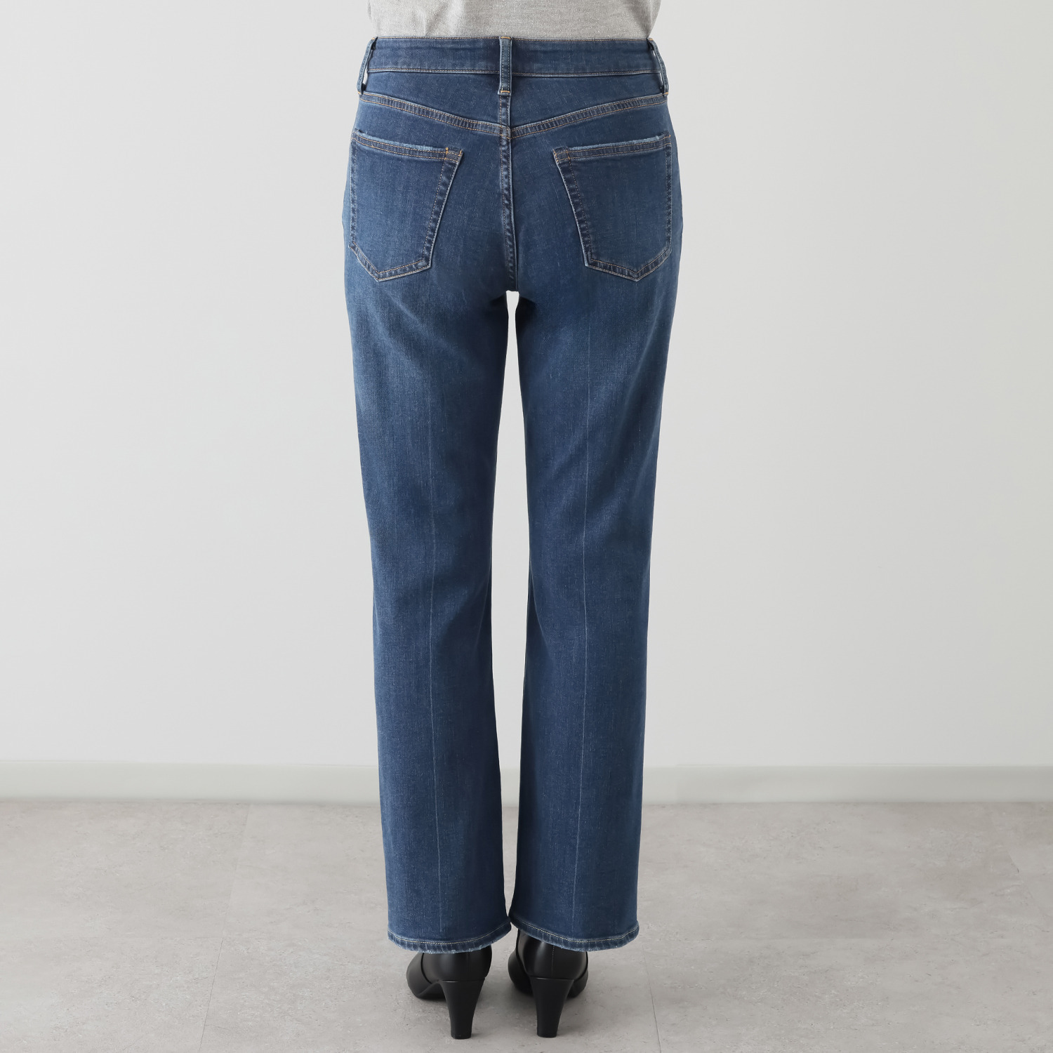 シュガーデプト ふんわり肌に気持ち良い ソフトタッチデニム 美脚ストレートジーンズ