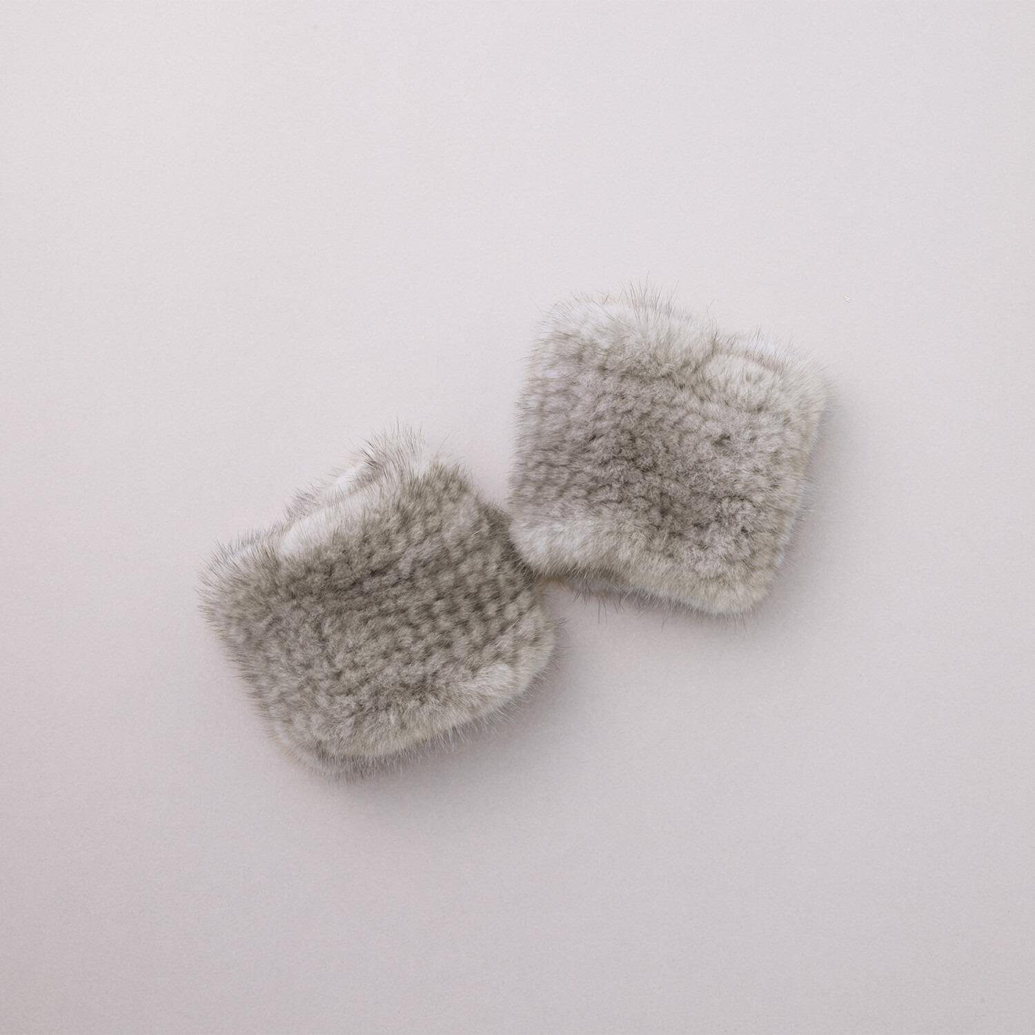 ティエドゥール ミンクヤーン 指だしグローブ